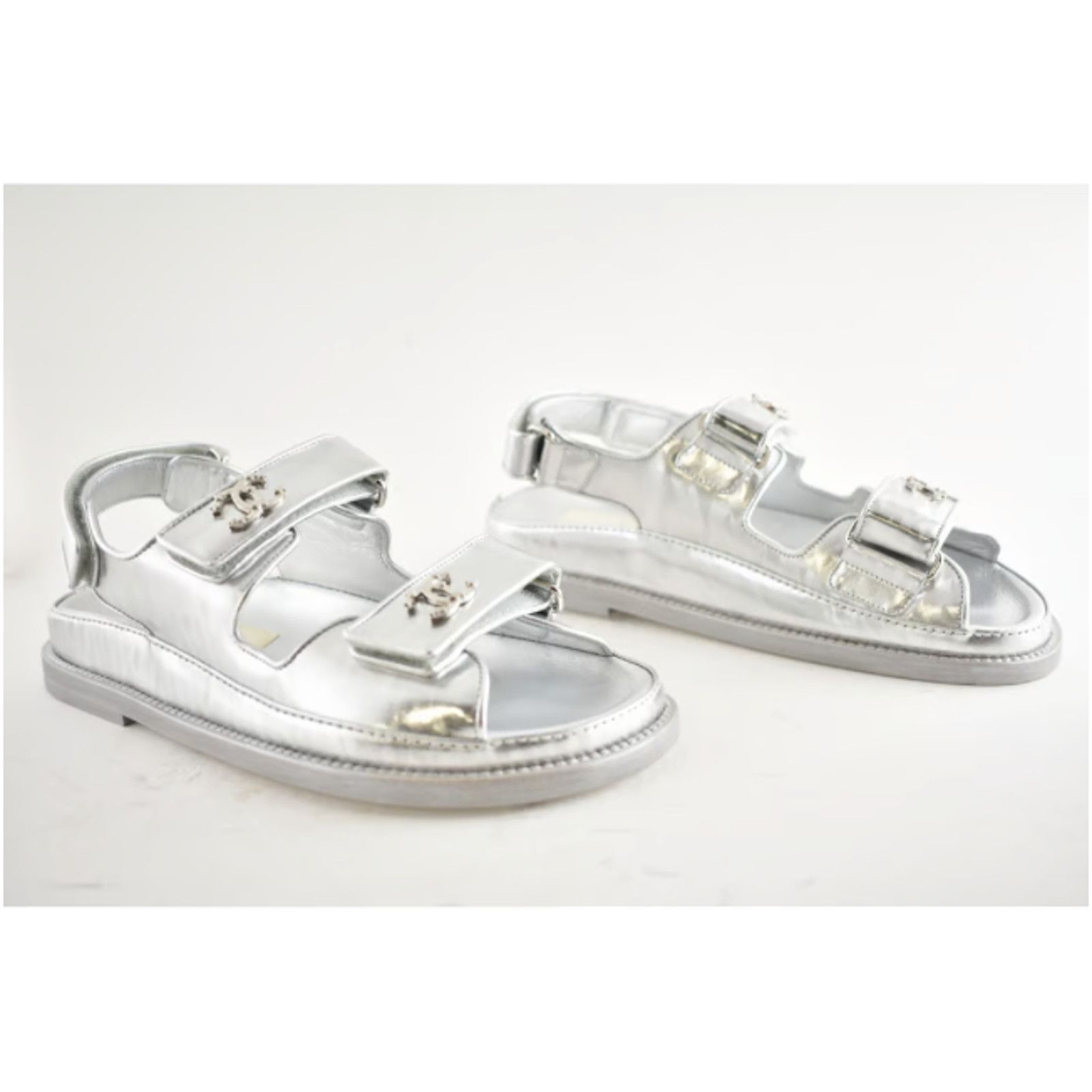 Chanel Chanel 22C Silver Laminated Star CC Logo Mule Slide Size US 5.5 / IT 35.5 - 12 Thumbnail