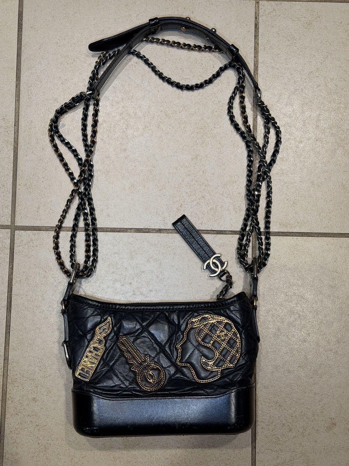 Chanel Gabrielle embellished quilted chainlink hobo Size ONE SIZE - 8 Thumbnail