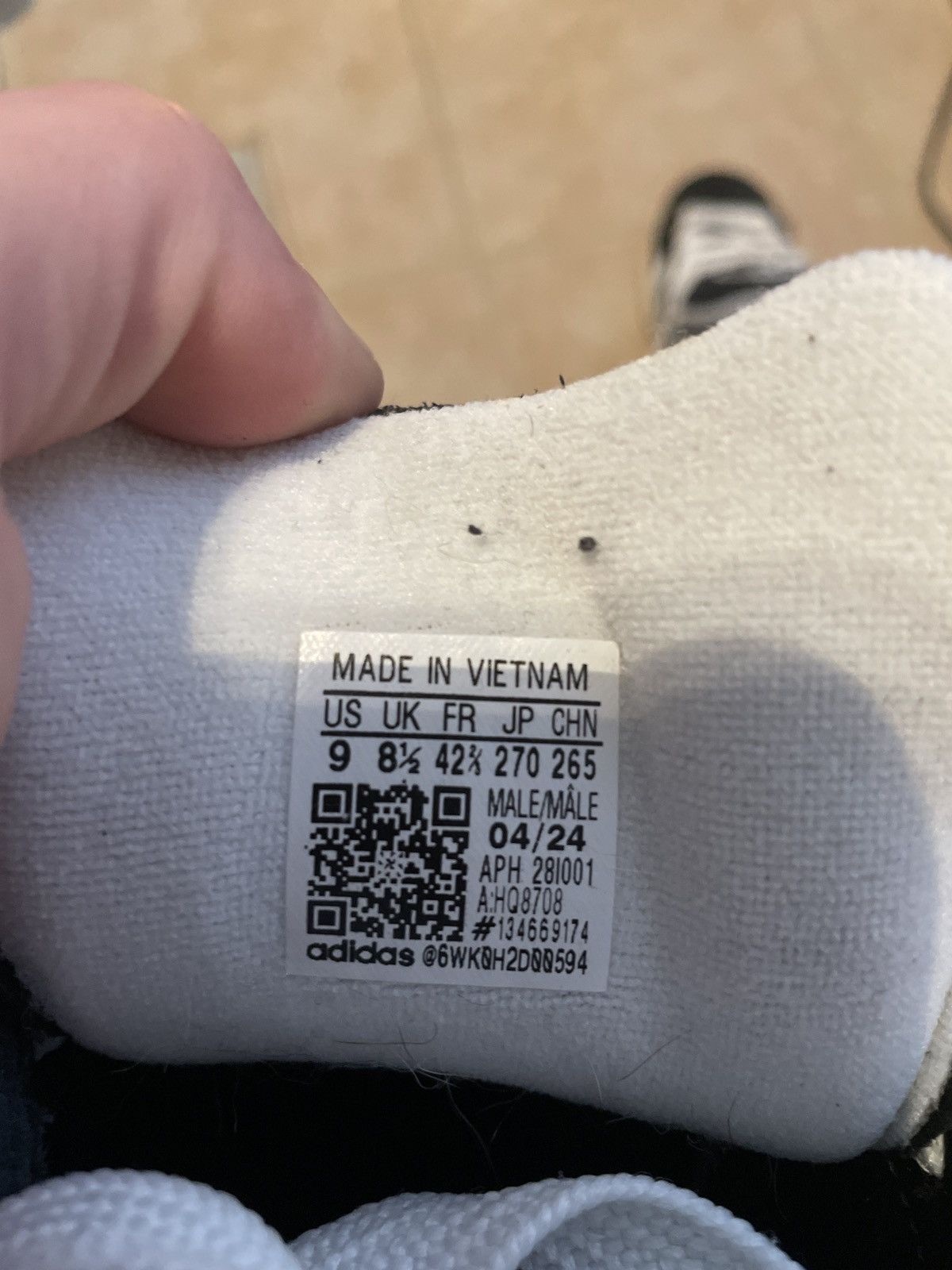 Adidas Adidas campus size 9 mens Size US 9 / EU 42 - 5 Thumbnail