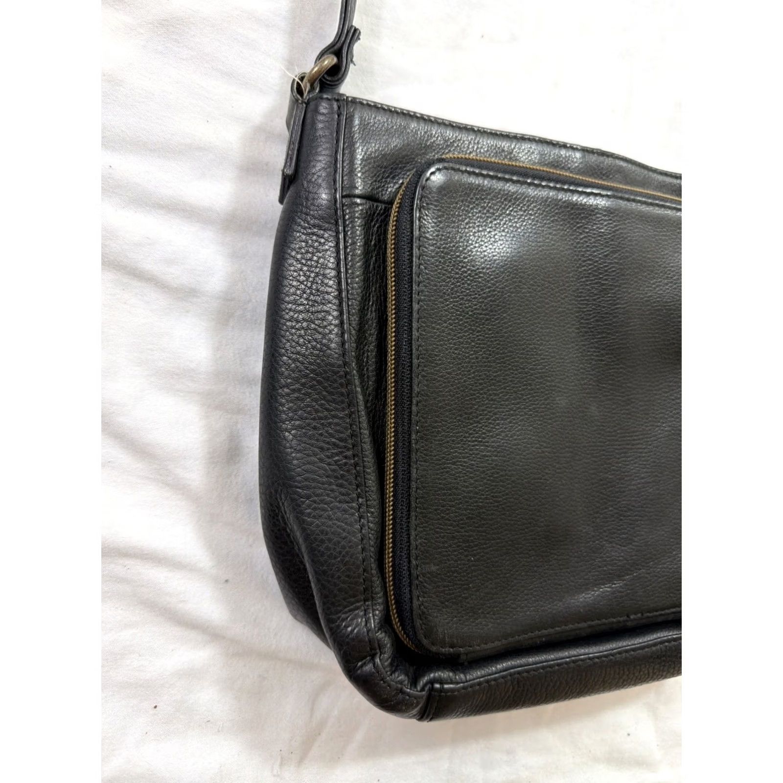 Fossil VINTAGE Fossil Pebbled Black Leather Crossbody Purse 9x8.5c3 Size ONE SIZE - 3 Thumbnail