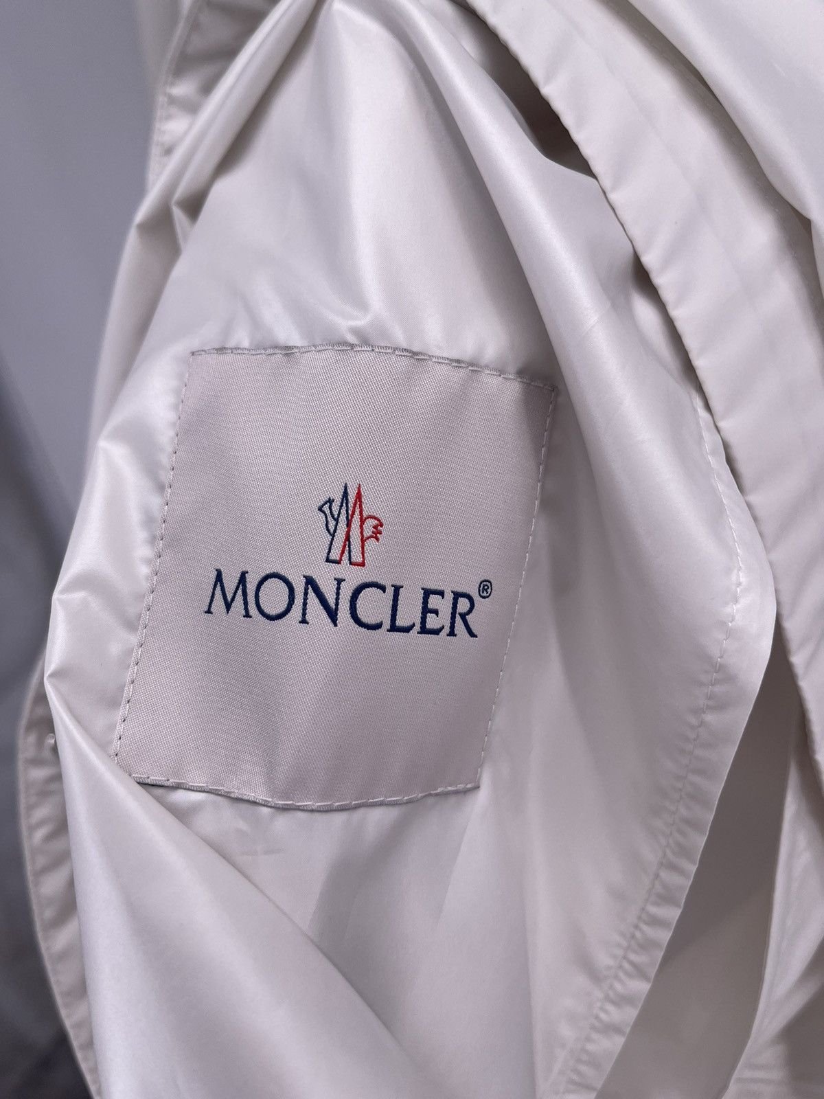 Moncler Moncler Farlak Hooded Jacket Size L Size US L / EU 52-54 / 3 - 5 Thumbnail