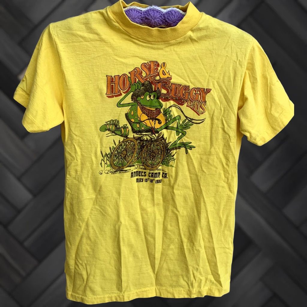 Anvil VINTAGE Angels Camp CA May 15-18 1980 T-Shirt S Anvil Unisex Short Sleeve Made In USA Yellow Graphic Tee 80s Horse & Buggy Days Size US S / EU 44-46 / 1 - 1 Thumbnail