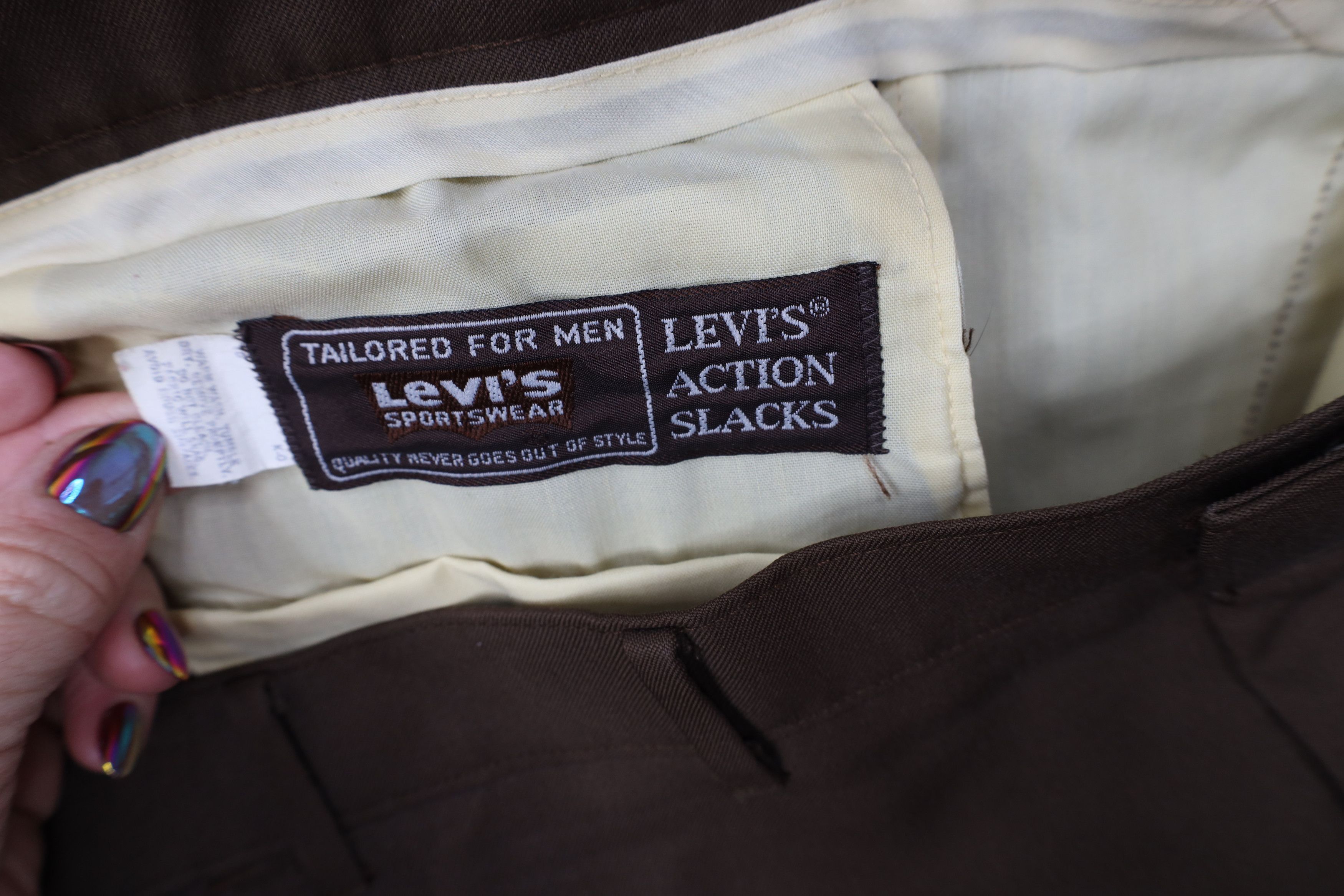 Levi's Vintage 70s Levis Wide Leg Bell Bottoms Chino Pants USA Size US 36 / EU 52 - 8 Thumbnail