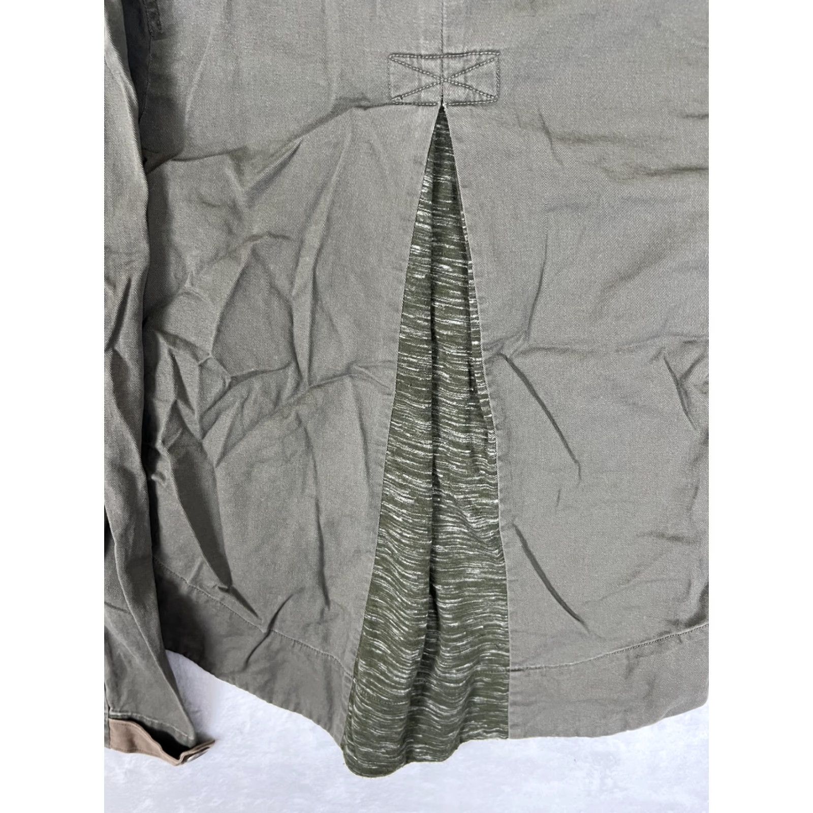 Vintage BKE Buckle Women's Button Front Shirt Small Green Military Twill Pockets Utility Size S / US 4 / IT 40 - 7 Thumbnail