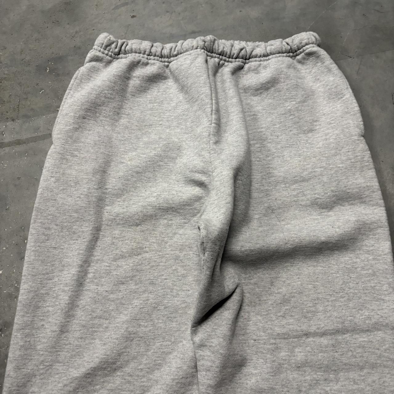 Japanese Brand × Vintage Crazy Vintage Y2K/2000s Baggy Light Grey Streetwear Essential Sweatpants! Size US 34 / EU 50 - 4 Thumbnail
