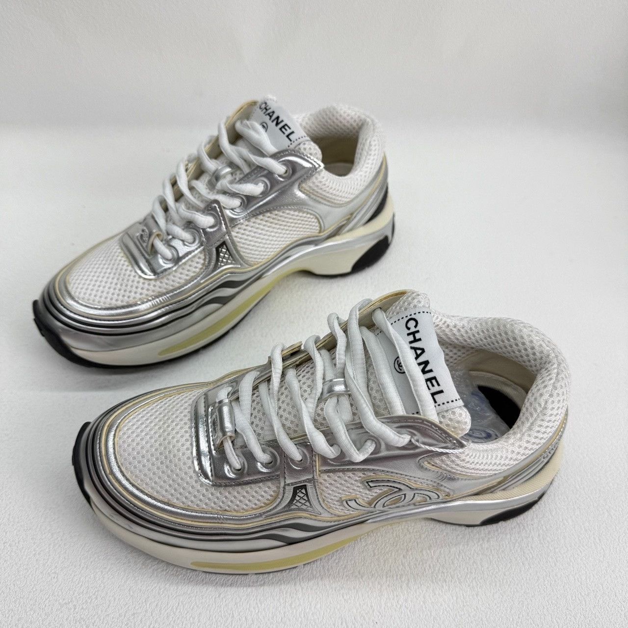 Chanel Chanel Leather Silver Lowtop Sneakers us_5 Women Size US 5 / IT 35 - 1 Thumbnail