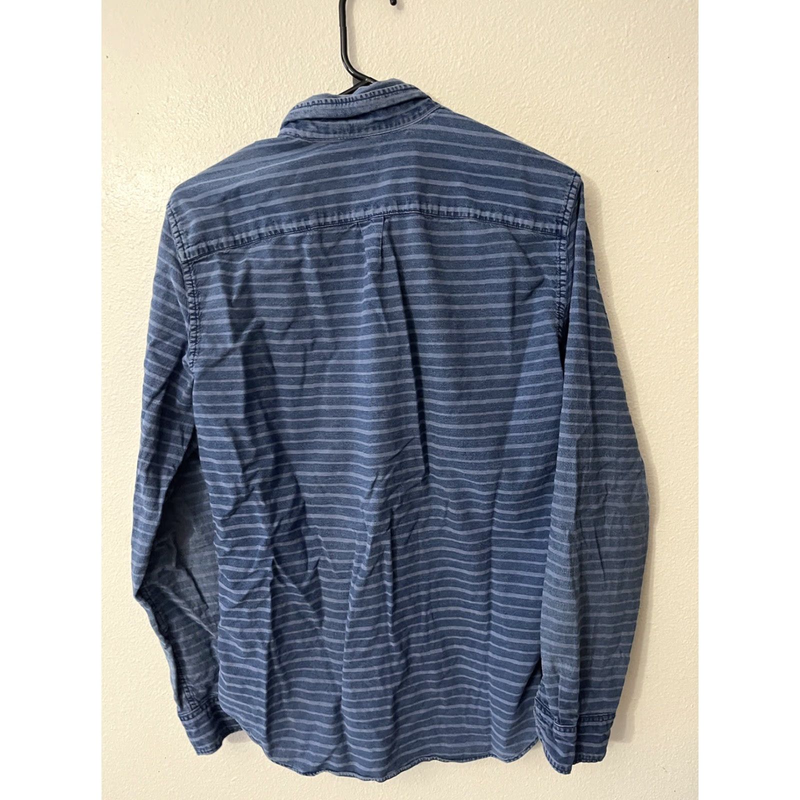 Gap Gap Button-Down Long Sleeve Shirt Blue Striped Medium Mens Cotton Blend Size US M / EU 48-50 / 2 - 3 Thumbnail