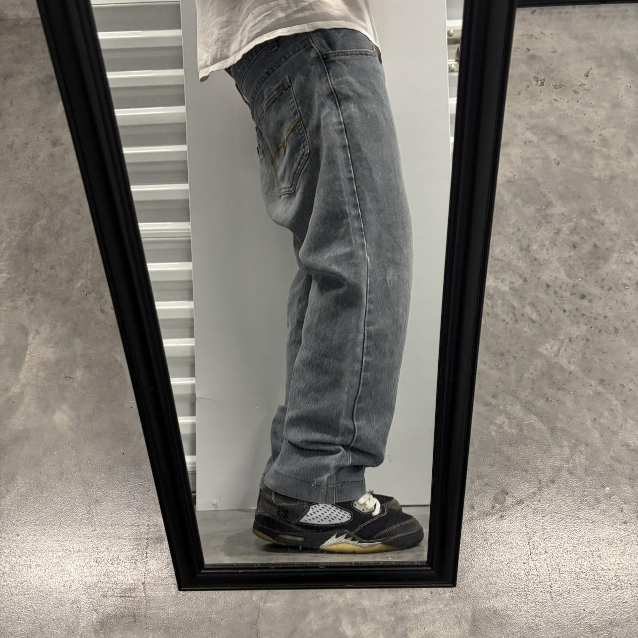 Japanese Brand × Vintage Crazy Vintage Y2K/2000s Grunge Faded Denim Wash Essential Denim Jeans! Size US 36 / EU 52 - 2 Thumbnail