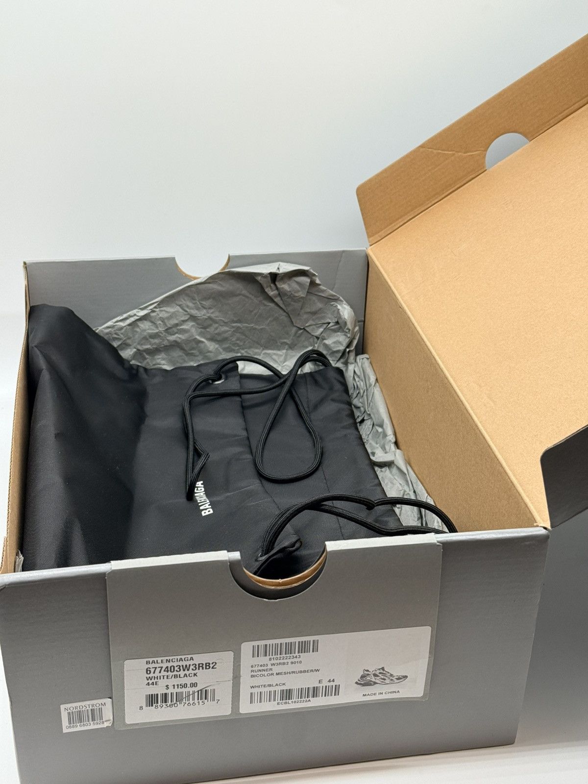 Balenciaga Size 11 - Balenciaga Runner Black White Size US 11 / EU 44 - 8 Thumbnail