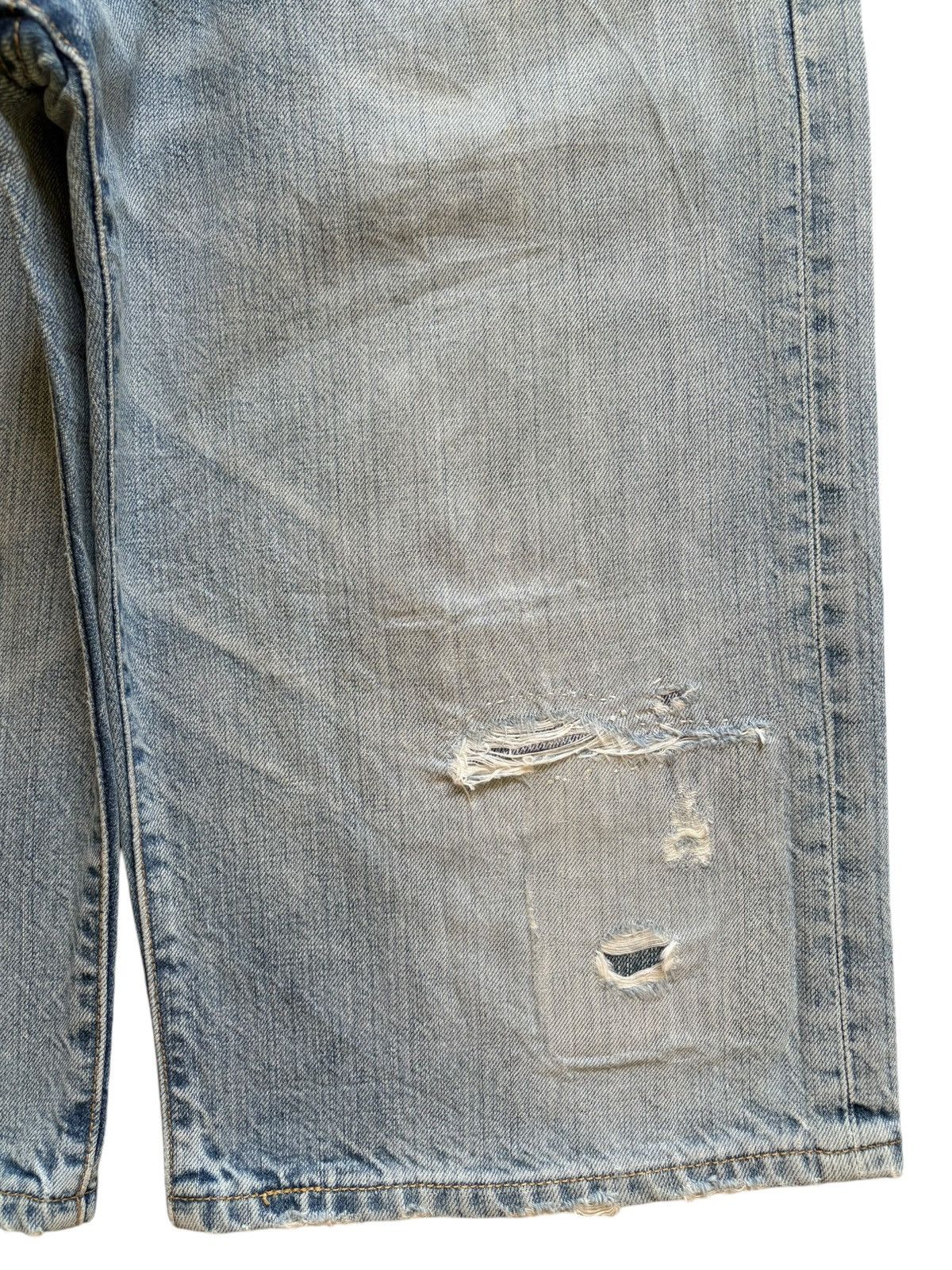 Levi's Vintage 90s Levis 501 Light Wash Distressed Jean Shorts Size US 35 - 9 Thumbnail