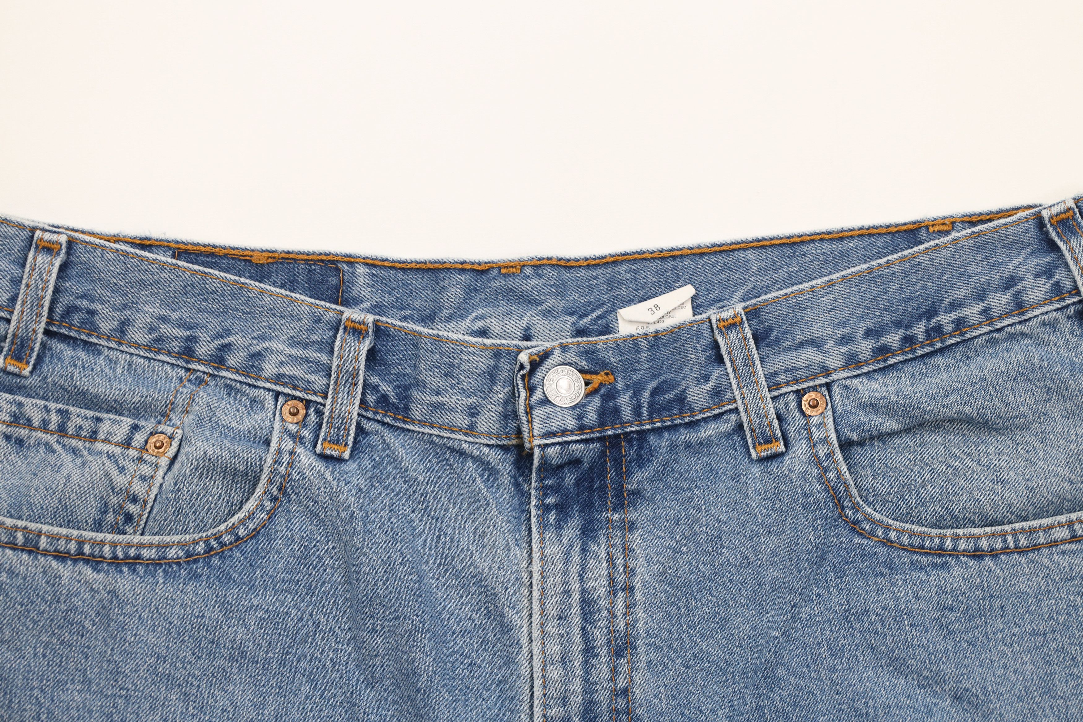 Levi's Vintage Y2K 2000 Levis 560 Fit Baggy Denim Shorts Blue USA Size US 38 / EU 54 - 2 Thumbnail