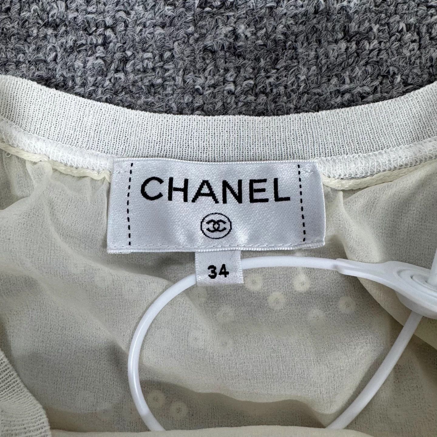 Chanel Chanel white tulle sequin flower dress 34 99 new Size XS / US 0-2 / IT 36-38 - 6 Thumbnail