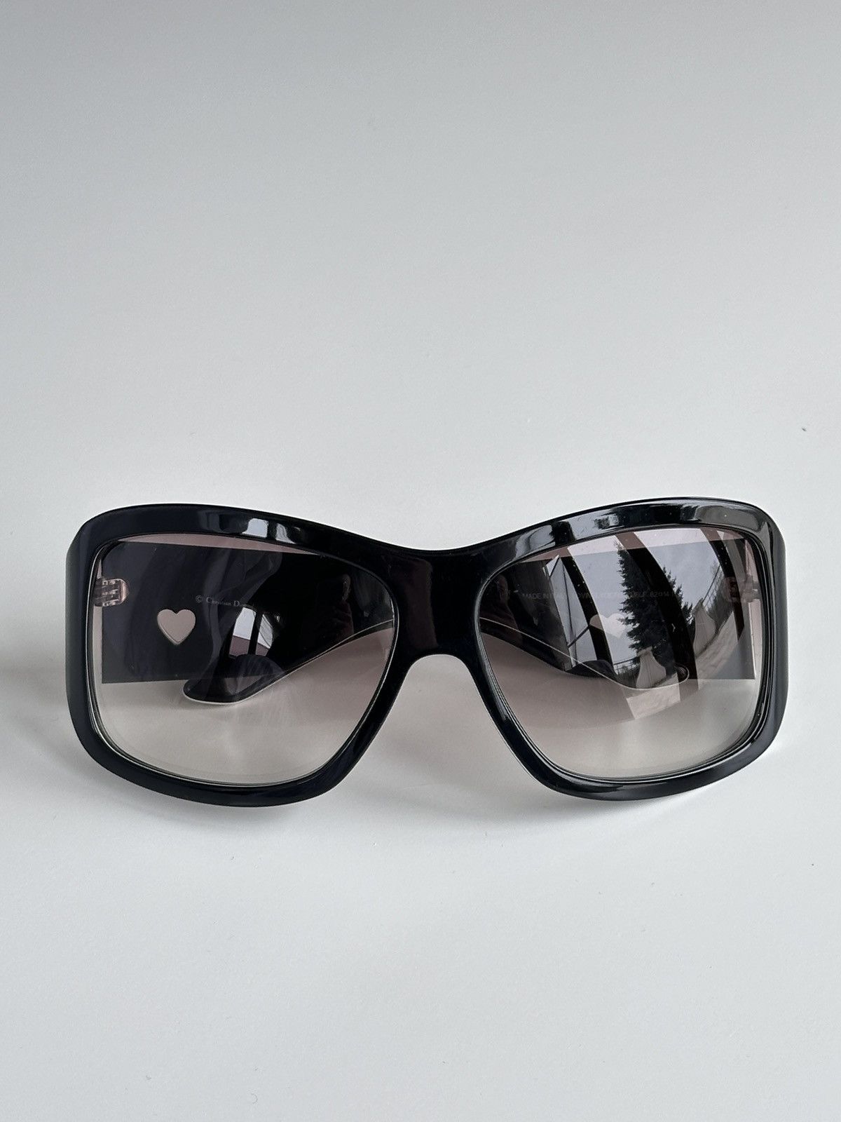 Dior DIOR Heart Logo LovinglyDior 1 Sunglasses Black Y2K Size ONE SIZE - 6 Thumbnail
