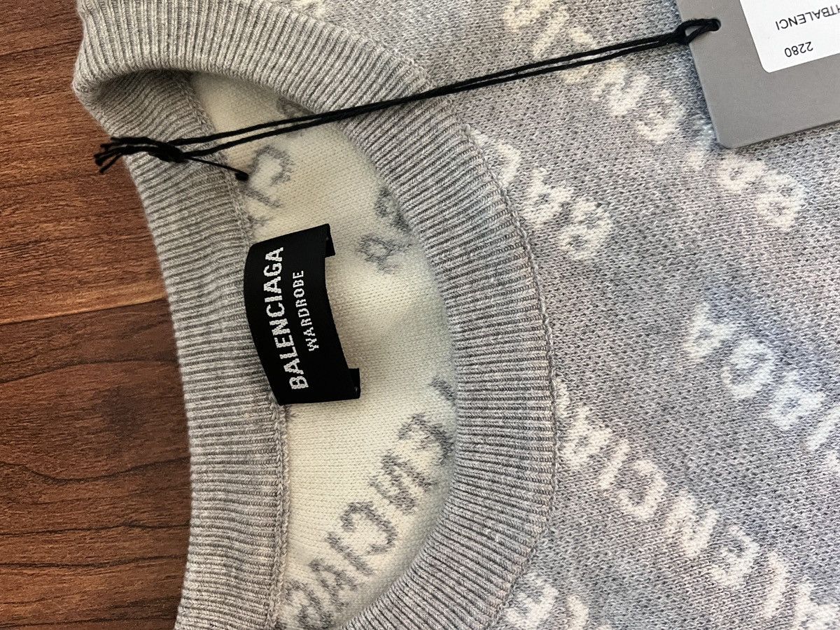 Balenciaga Balenciaga All Over Crewneck Size US L / EU 52-54 / 3 - 4 Thumbnail
