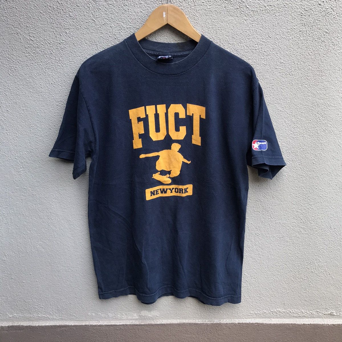Vintage FUCT new york usa skateboards tee
