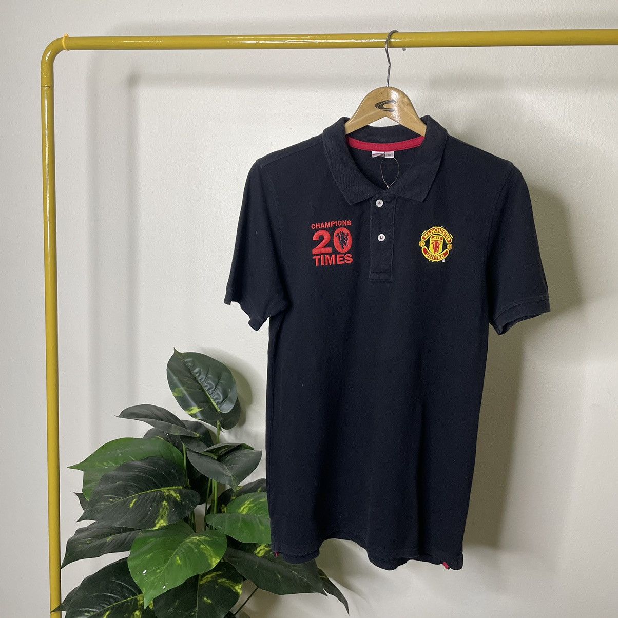 Other MU 20 Times Champions Official Merchandise Polo Shirt Size US M / EU 48-50 / 2 - 1 Thumbnail