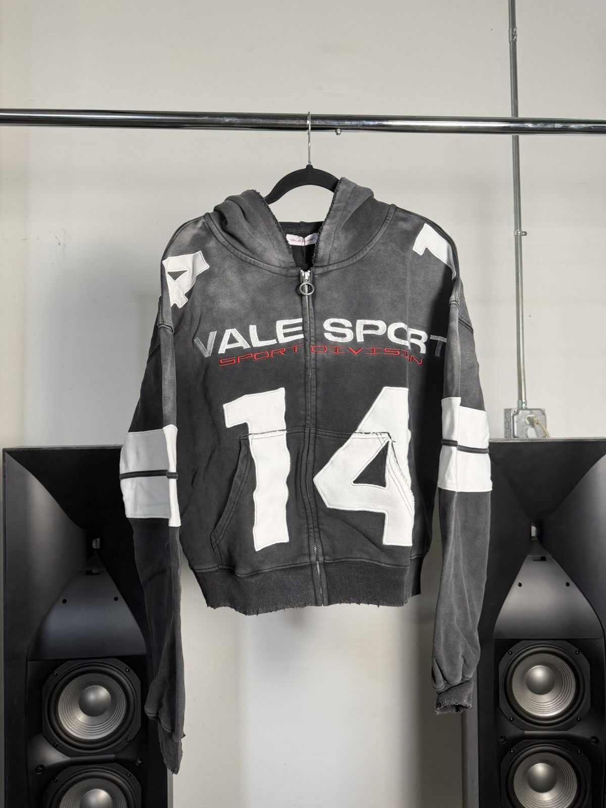 Vale Vale Forever Jerzee ‘Black’ Zip Up Hoodie Size US S / EU 44-46 / 1 - 1 Thumbnail
