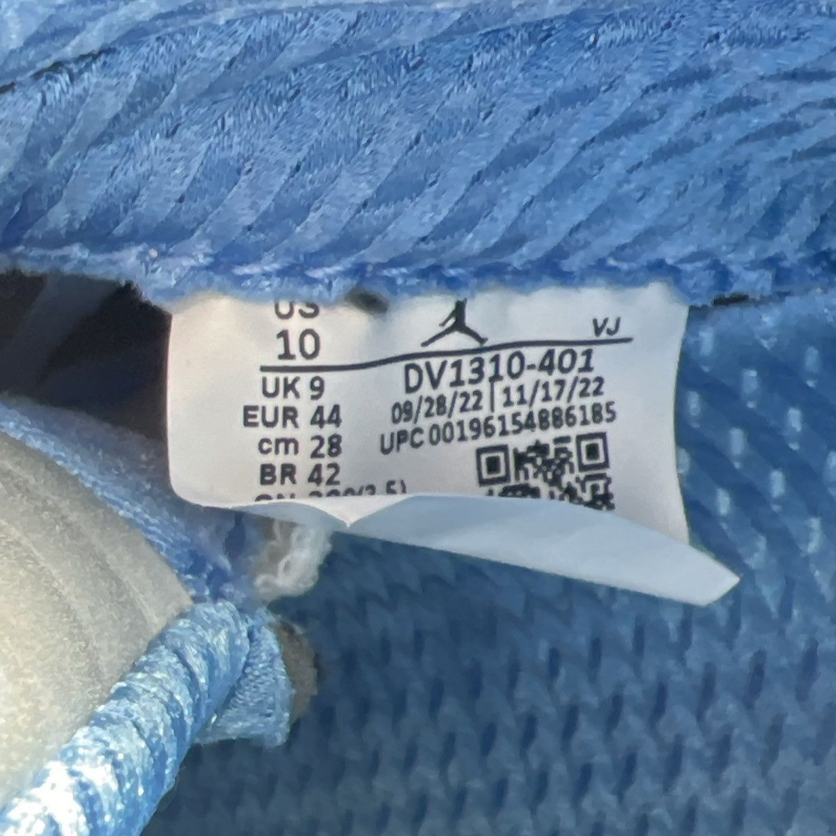 Jordan Brand Air Jordan 5 UNC Size US 10 / EU 43 - 8 Thumbnail