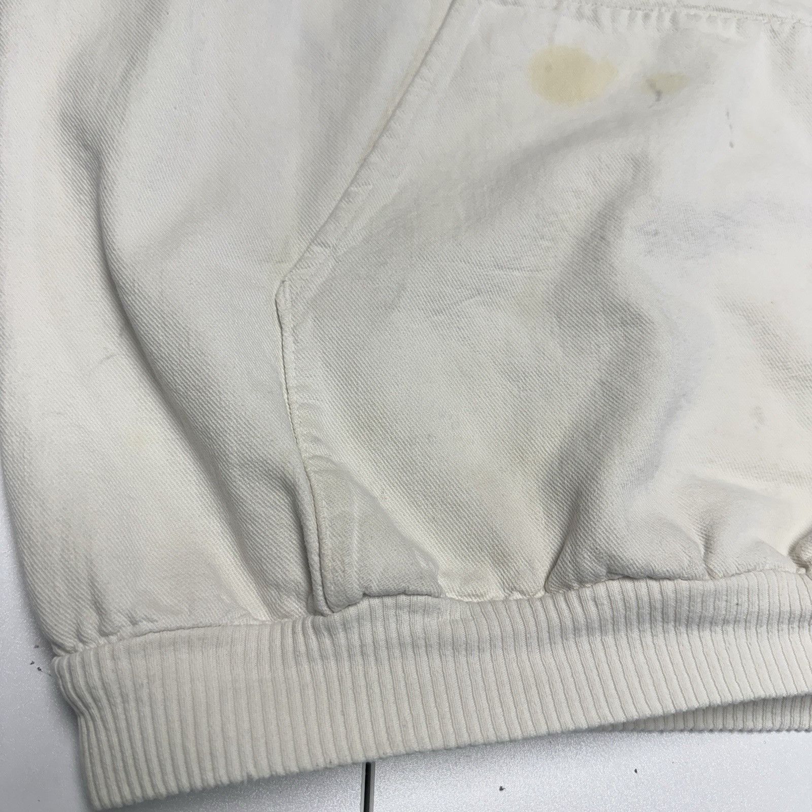 Vintage Vintage Crazy Shirts Hoodie Sweatshirt Mens Large White Embr Size US L / EU 52-54 / 3 - 6 Thumbnail