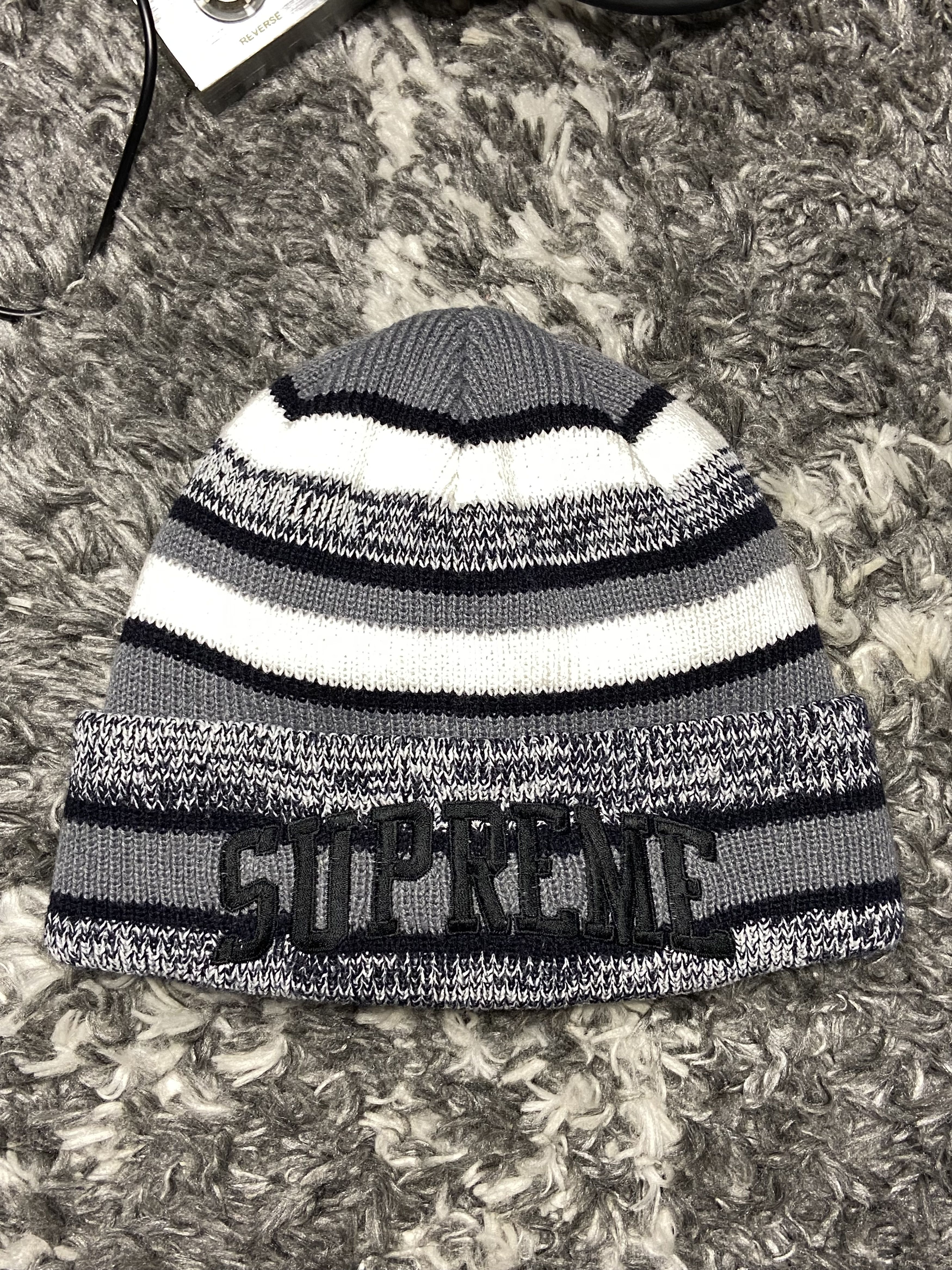 Supreme Stripe Beanie ブラック/グレー Zig Zag Stripe Beanie - fall/winter 2019 - Supreme