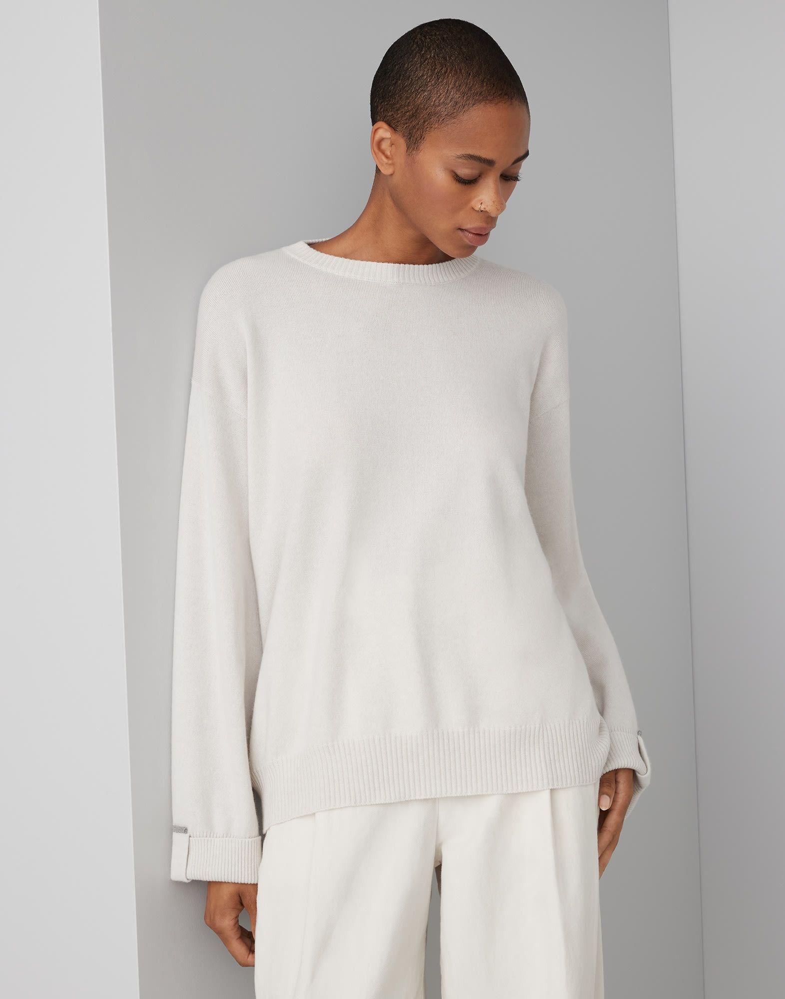 Brunello Cucinelli o1w1db10825 Cashmere Sweater in Open White Size M / US 6-8 / IT 42-44 - 1 Thumbnail