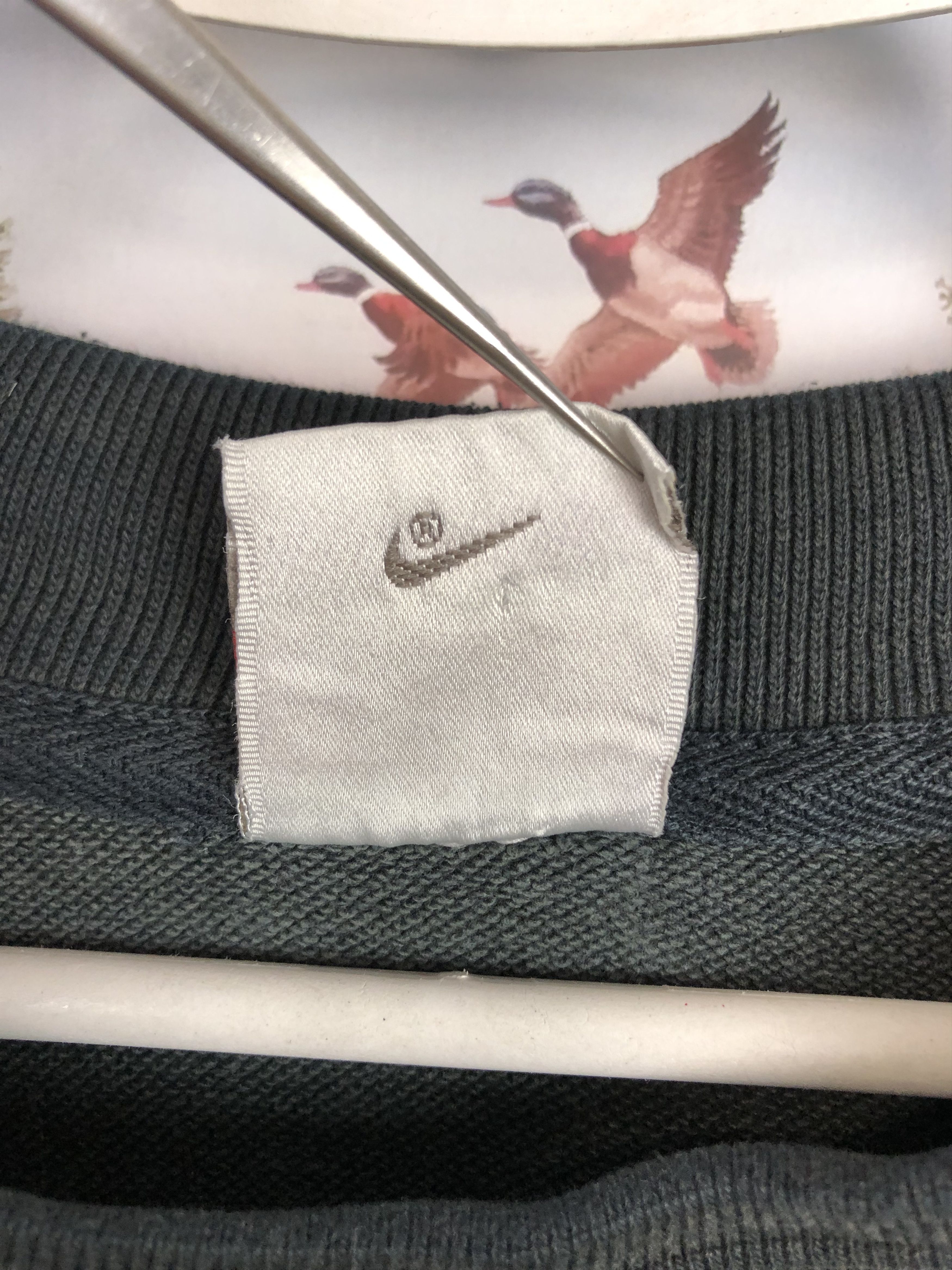 Nike Vintage 90's Nike Cross Training Sweatshirt Big Swoosh Logo Size US L / EU 52-54 / 3 - 10 Thumbnail