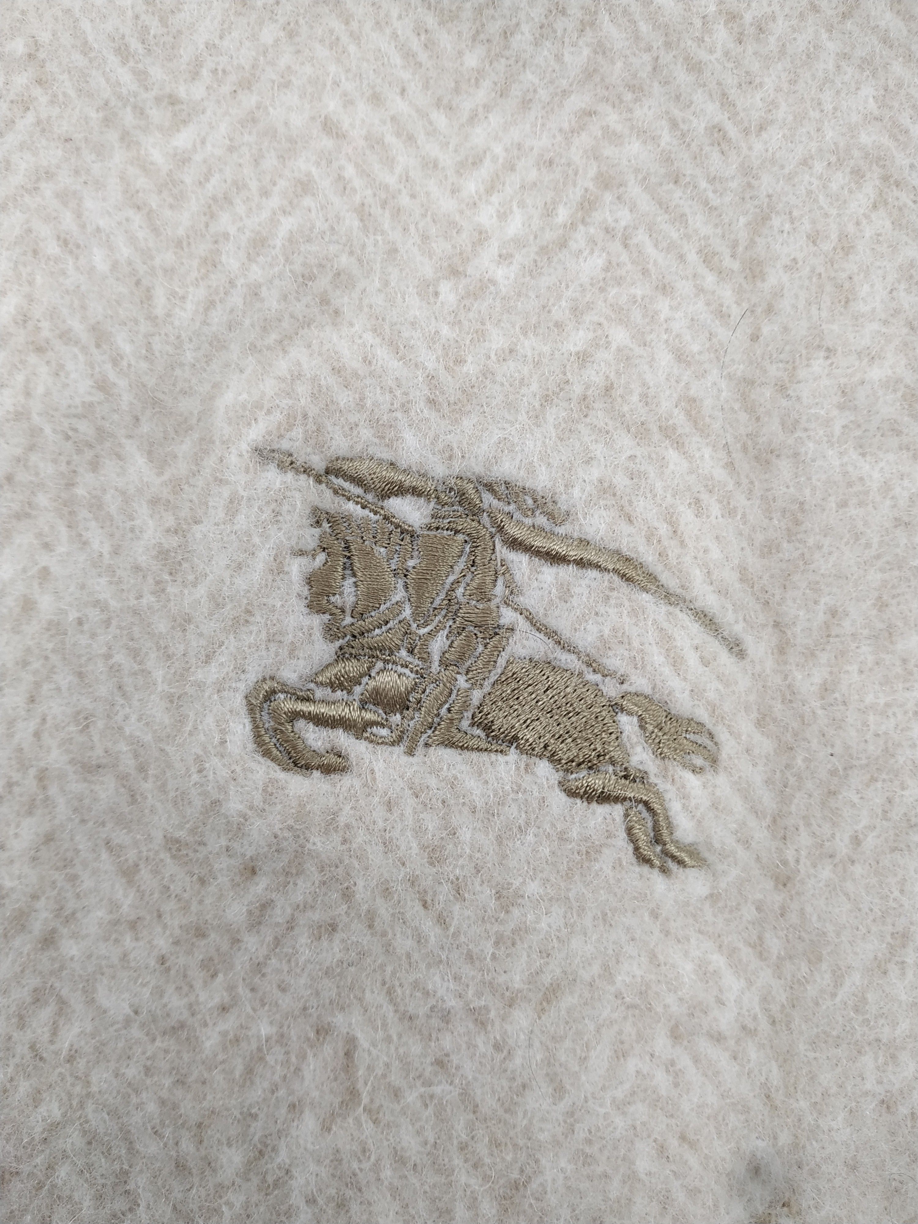 Burberry Vintage Burberry Scarf/Muffler/Neckwear MF137 Size ONE SIZE - 5 Thumbnail