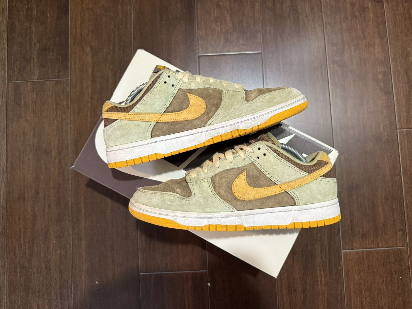 Nike Nike Dunk Low Dusty Olive Size US 9 / EU 42 - 1 Thumbnail