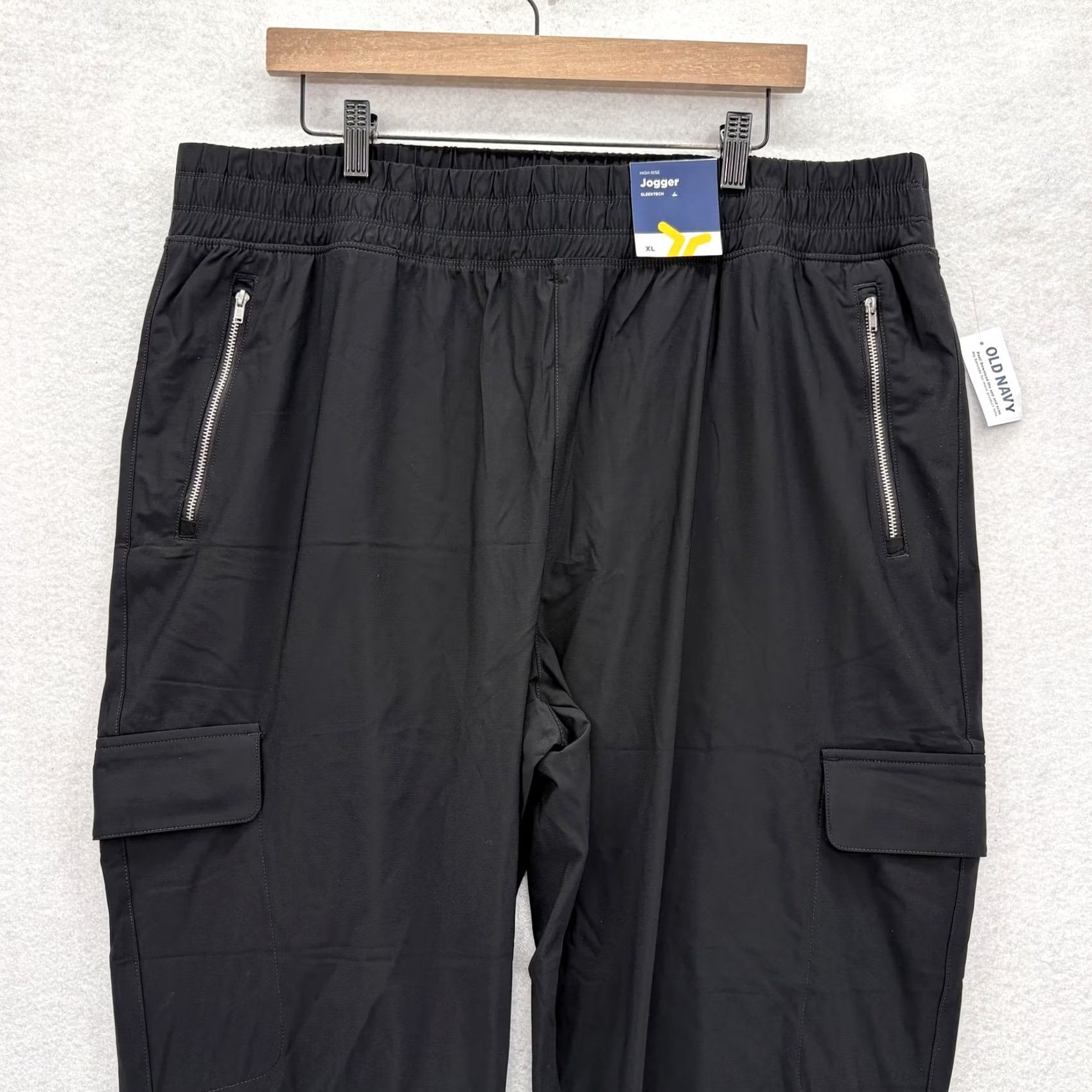 Old Navy Old Navy Go-Dry Jogger Pants Womens XL Black Zip Pockets Gym Size 40" / US 18 - 2 Thumbnail