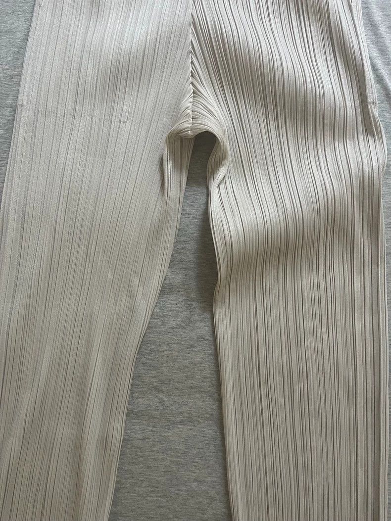 Issey Miyake issey miyake size:2 white pants 2506-Nextarrow Size 42" / US 20 - 7 Thumbnail