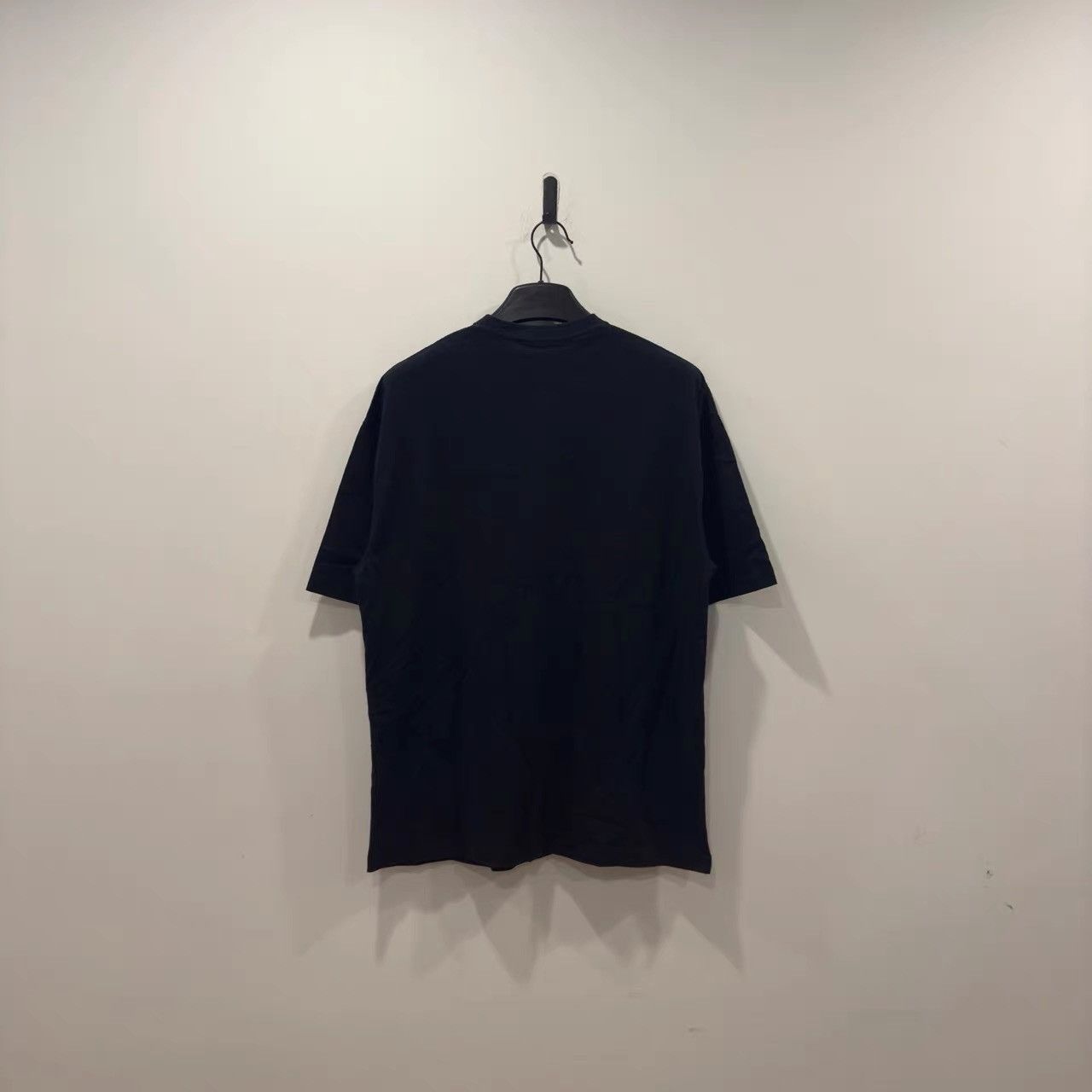 Balenciaga Balenciaga Black Wheat Ear Short Sleeve T-shirt K28 Size US XXS / EU 40 - 2 Thumbnail