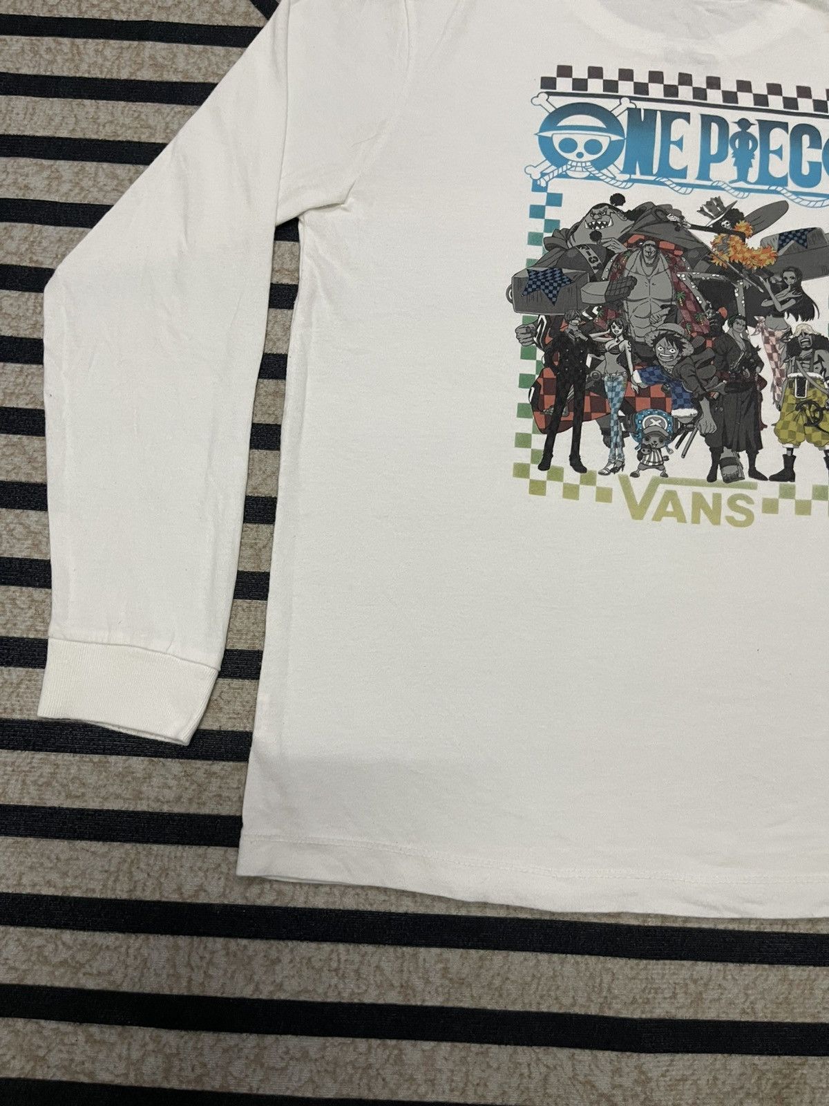 Vans Y2K VANS X ONE PIECE LONG SLEEVE TSHIRT ALL CHARACTERS Size US S / EU 44-46 / 1 - 12 Thumbnail