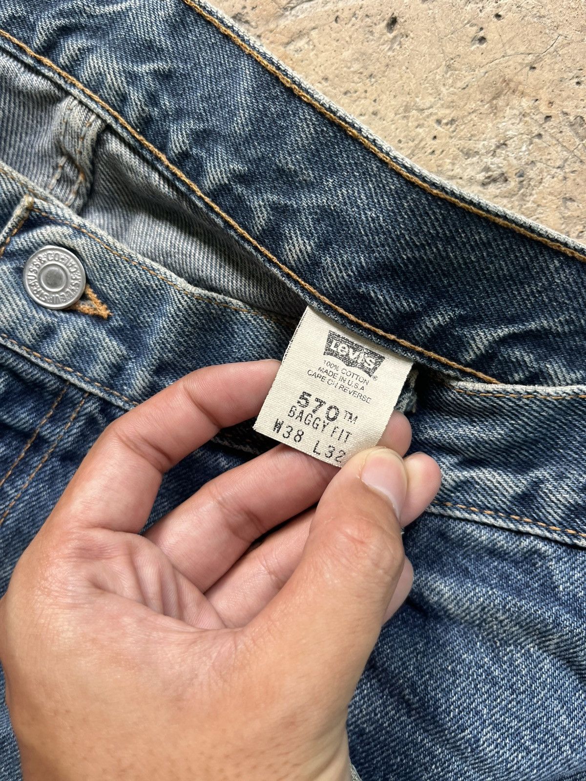 Levi's Levi’s 570 Baggy fit 00’s denim jeans Size US 39 - 3 Thumbnail