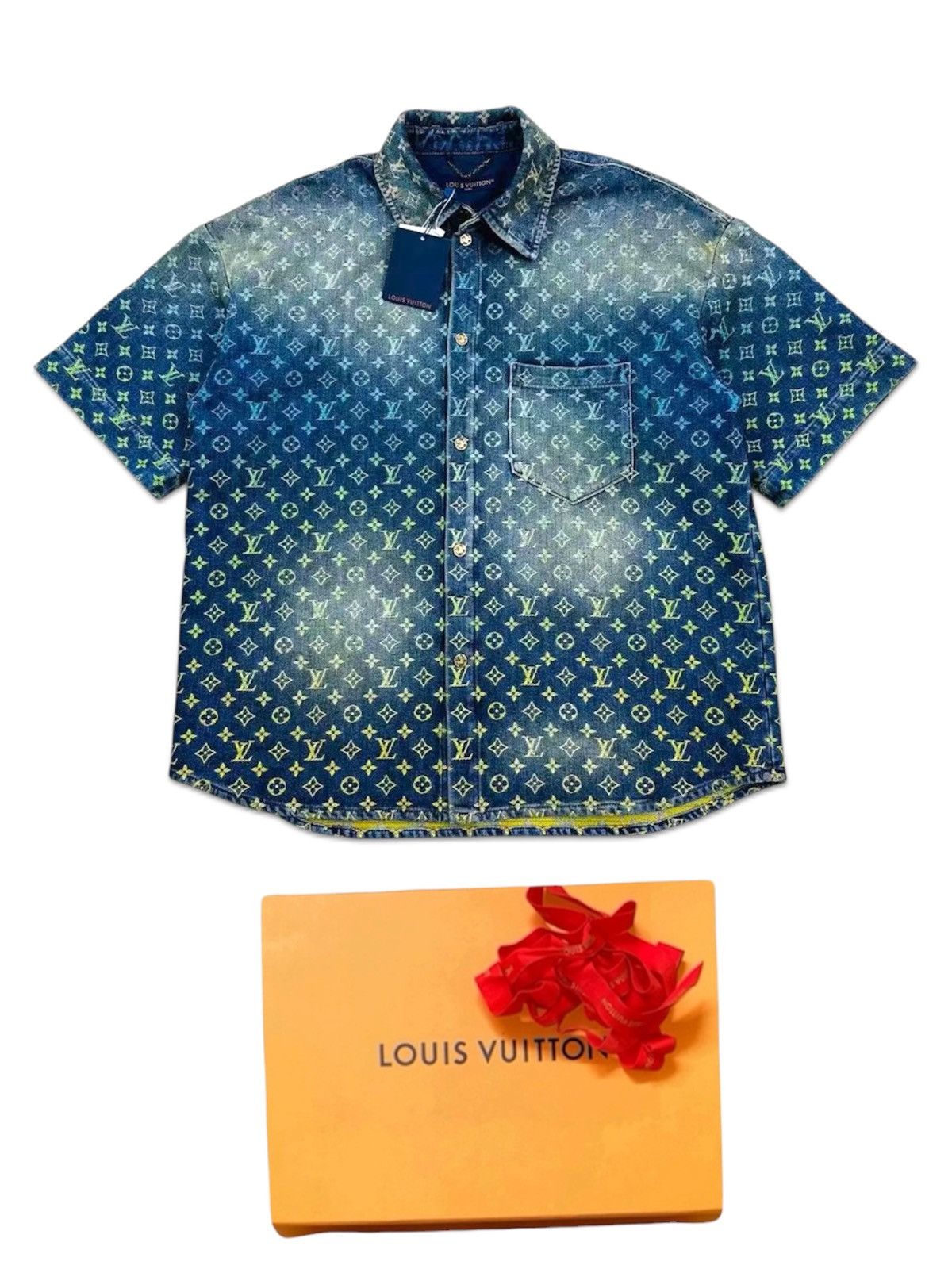 Louis Vuitton LOUIS VUITTON XXL Rainbow Monogram Short Sleeves Denim Shirt Size US XXL / EU 58 / 5 - 1 Thumbnail