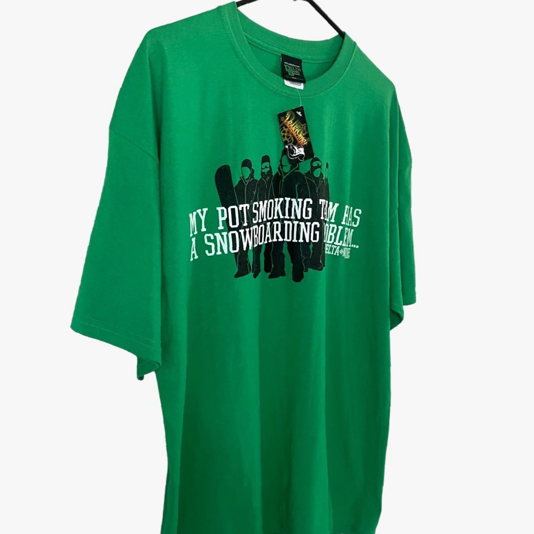 Delta VINTAGE Delta 9ine Stoner Snowboarding Team T-Shirt Green Short Sleeve Cannabis Tee XL New Size US XL / EU 56 / 4 - 3 Thumbnail