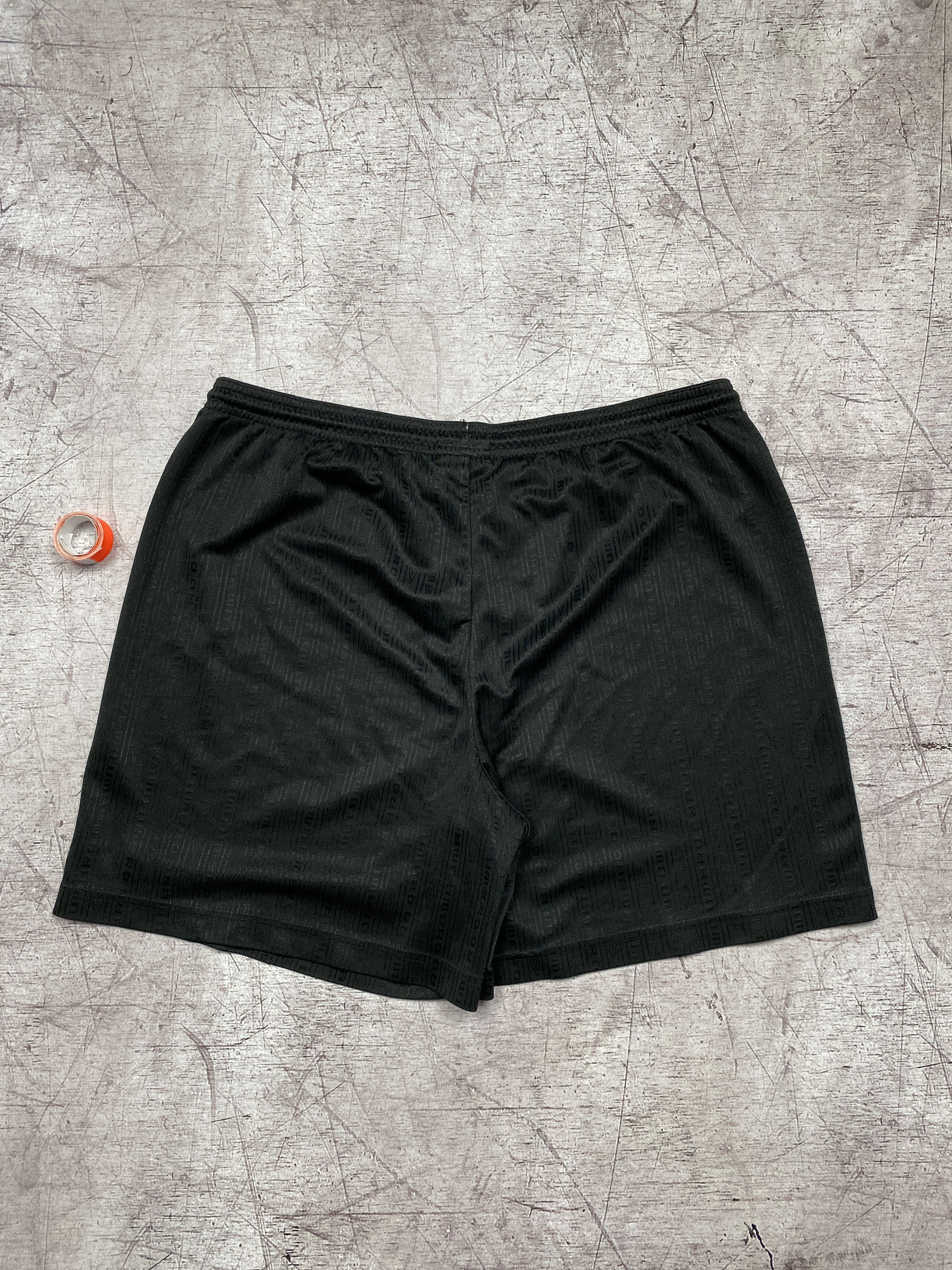 Umbro Umbro Vintage Mens Shorts Size US 34 / EU 50 - 8 Thumbnail