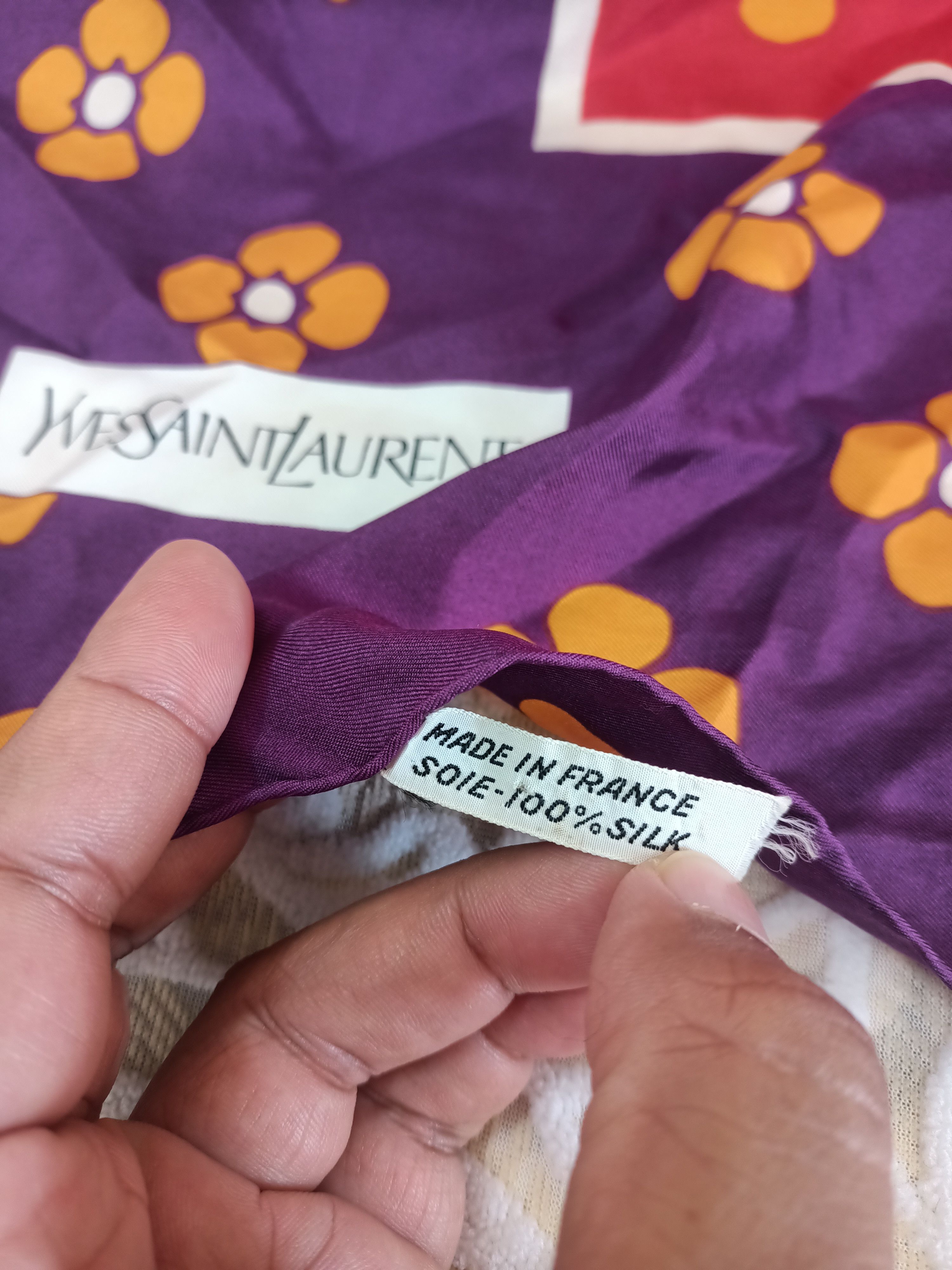 Yves Saint Laurent Vintage YSL Yves Saint Laurent silk scarves Made in France Size ONE SIZE - 3 Thumbnail