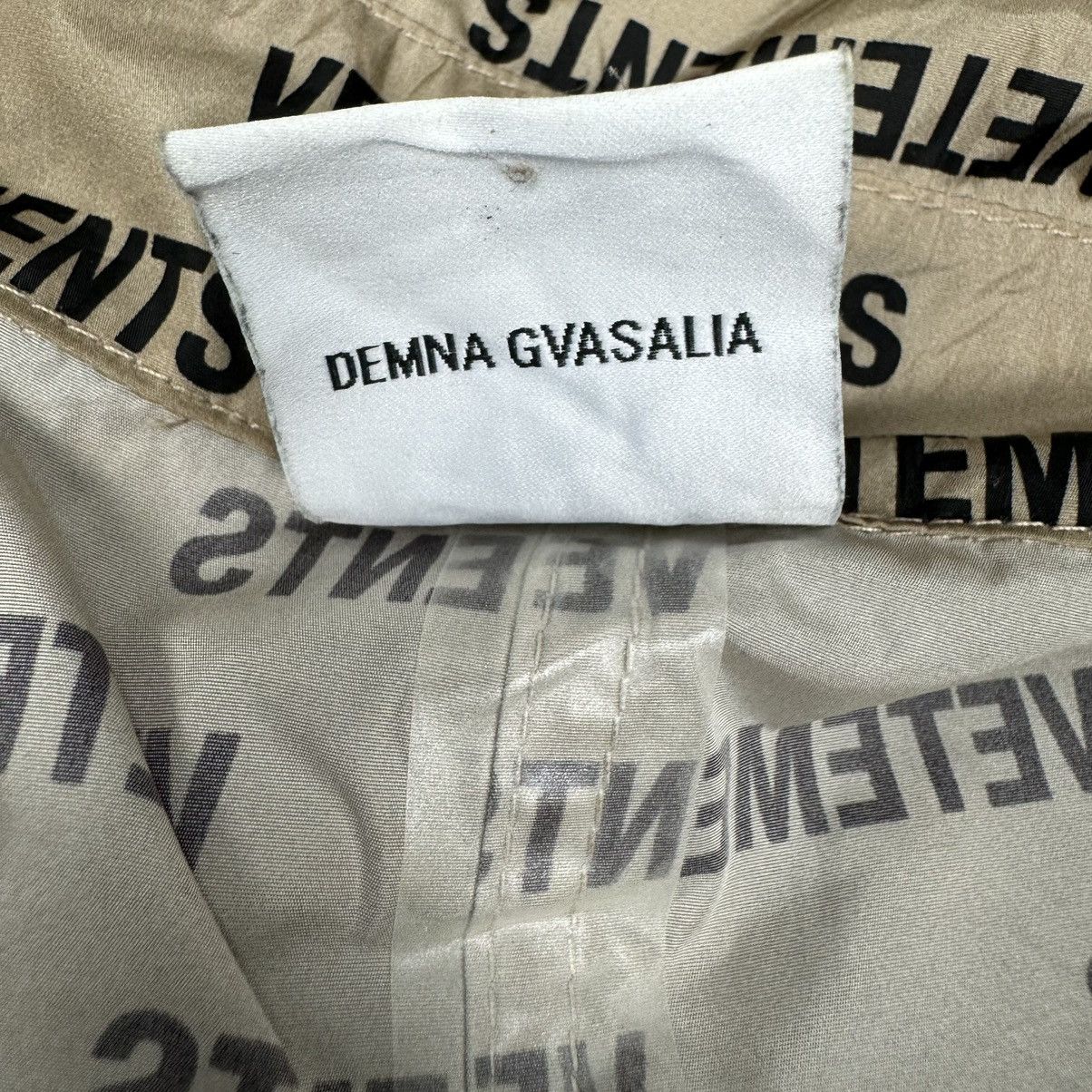 Vetements 🔥VETEMENTS VETMON HIVER 2019 MONOGRAM UNISEX RAINCOAT JACKET Size US S / EU 44-46 / 1 - 17 Thumbnail