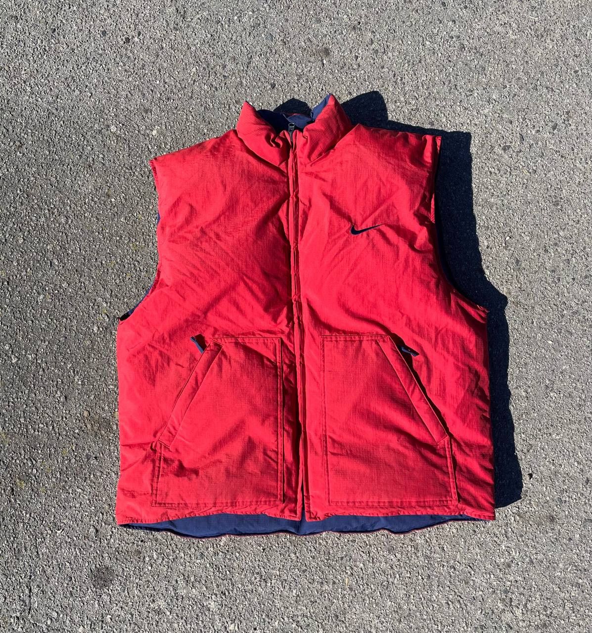Nike Men's Vintage 90s Nike Puffer Reversible Down Vest, Blue/Red Size US XL / EU 56 / 4 - 7 Thumbnail