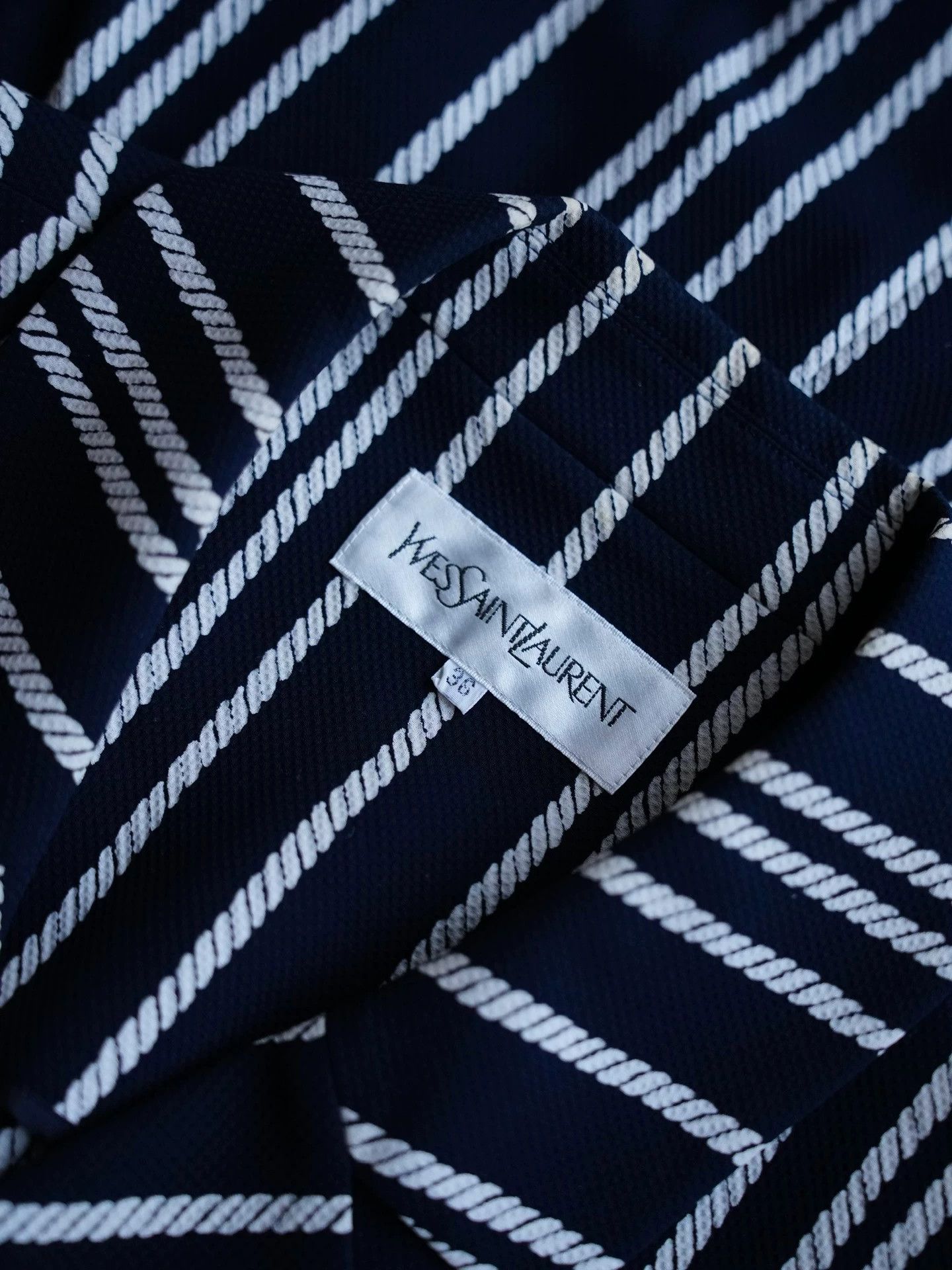 Yves Saint Laurent YSL Vintage Cotton Vertical Stripe Blazer Navy Size XS / US 0-2 / IT 36-38 - 5 Thumbnail