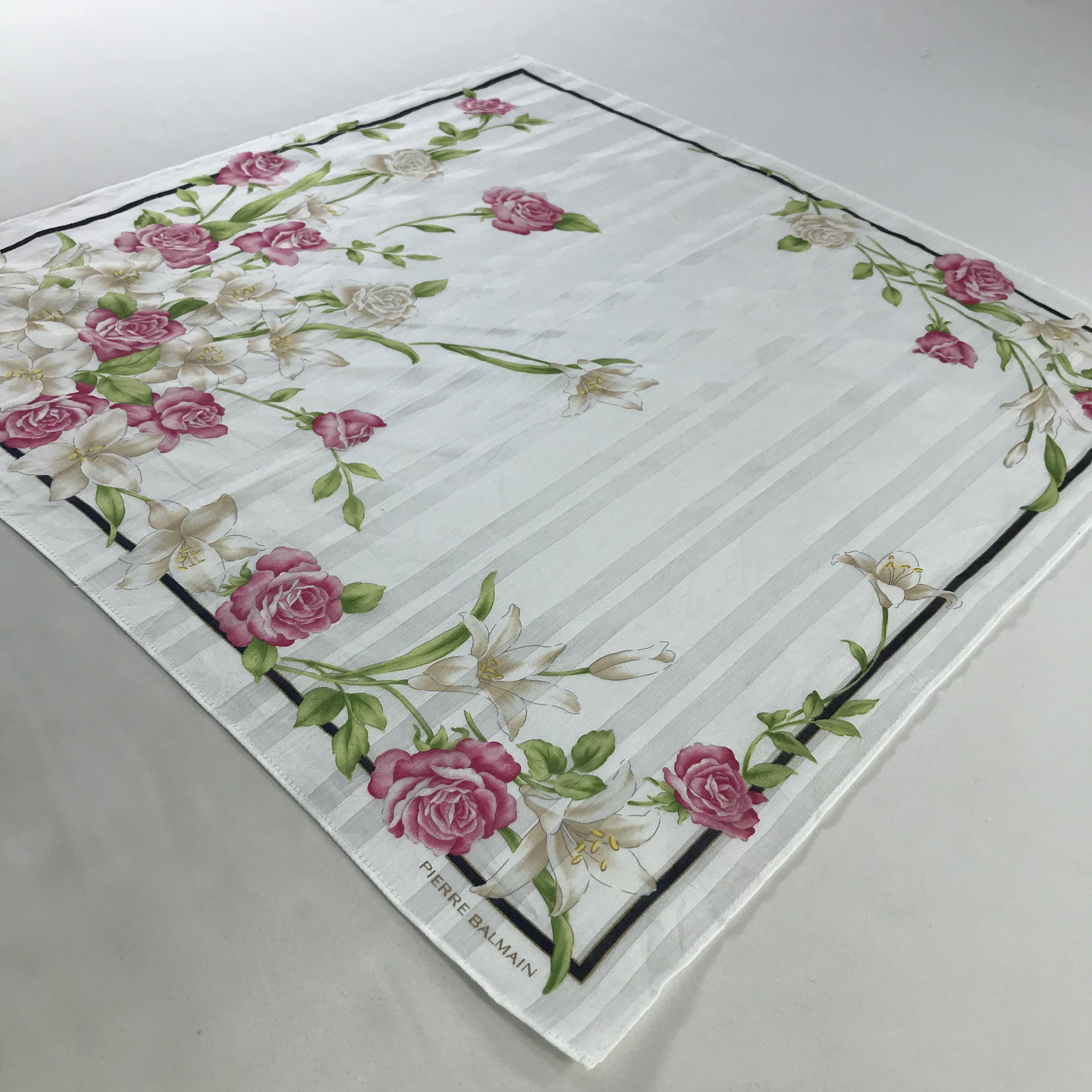 Pierre Balmain × Vintage Pierre Balmain Bandana / Handkerchief / Neckerchief - S1096 Size ONE SIZE - 2 Thumbnail