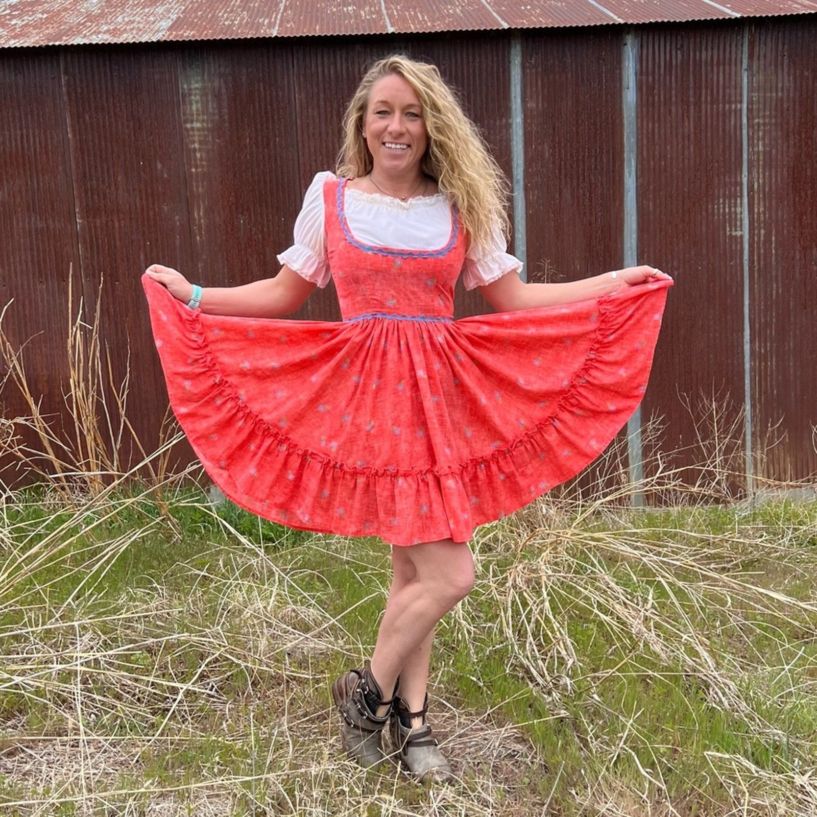 Vintage Vintage Dirndl pink coral calico square dance dress MEDIUM Size M / US 6-8 / IT 42-44 - 1 Thumbnail