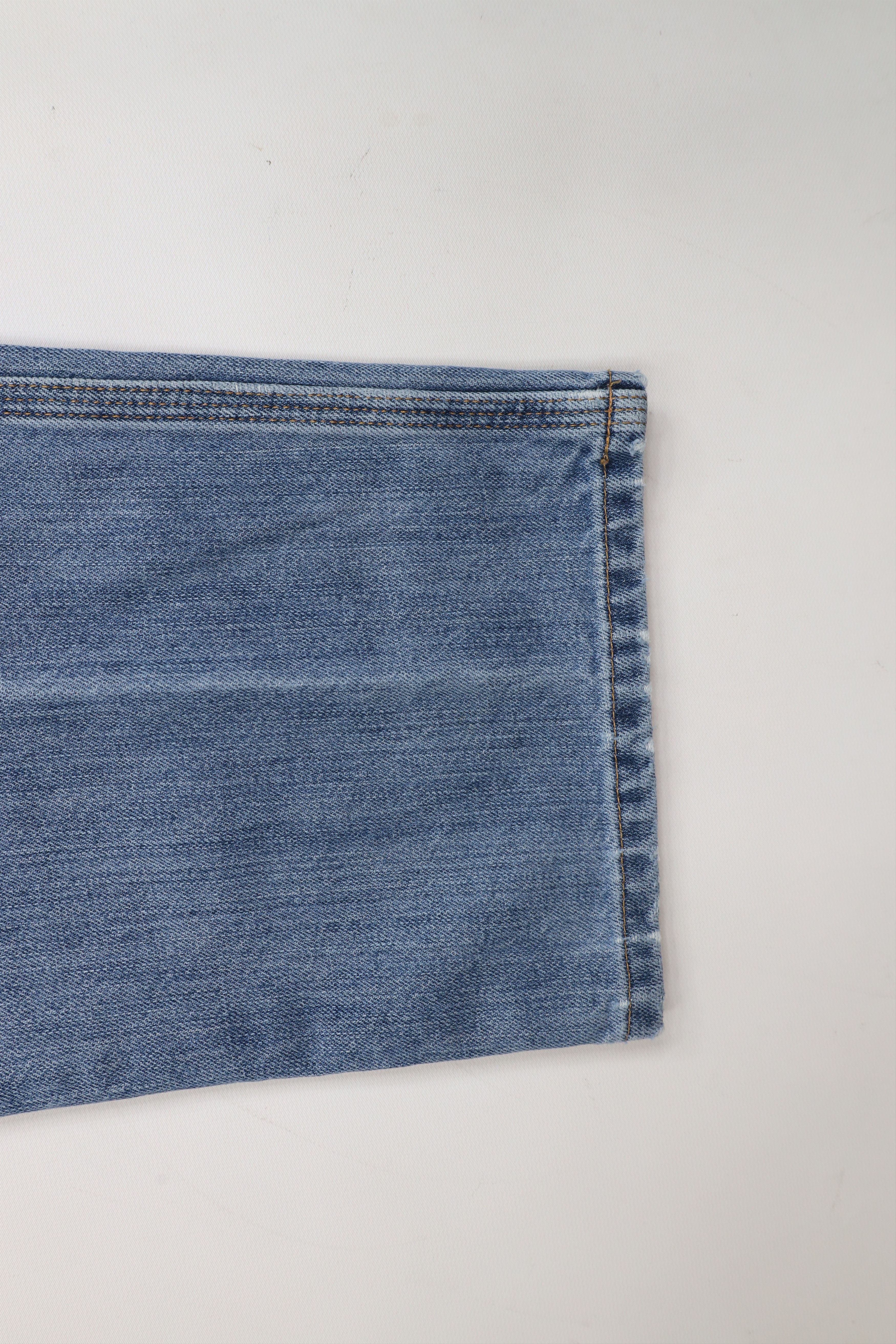 Carhartt × Vintage Vintage Y2K Carhartt Spell Out Relaxed Fit Denim Jeans Blue Size US 36 / EU 52 - 6 Thumbnail