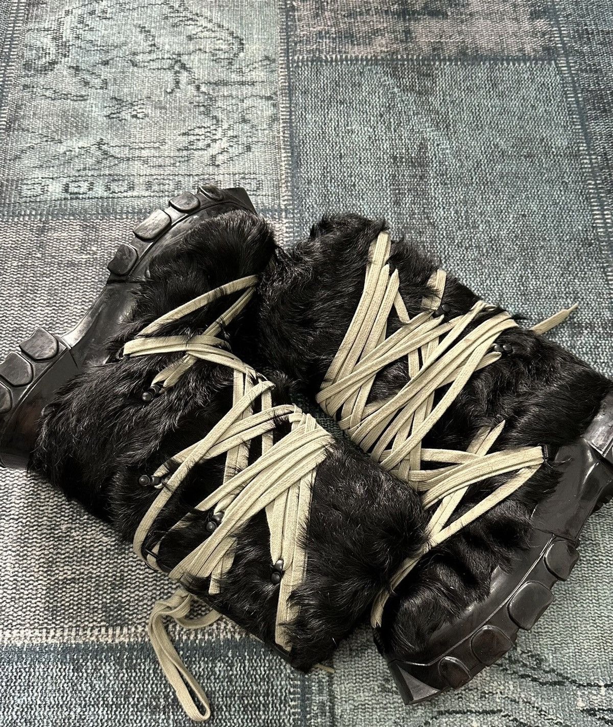 Rick Owens Rick Owens crazy lace pony hair snow boots. Size US 8 / IT 38 - 5 Thumbnail