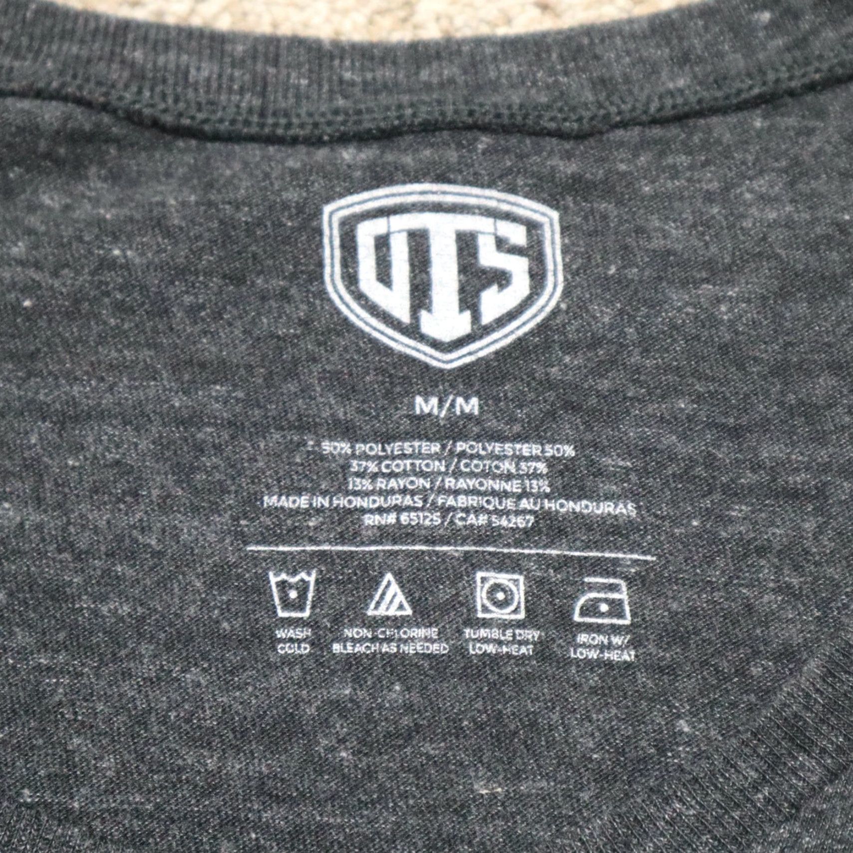 Old Navy Old Navy T-Shirt Shirt Adult Mens M Gray Carolina Panthers Football Tiger Graphic Solid Short Sleeve Tee Size M / US 6-8 / IT 42-44 - 2 Thumbnail