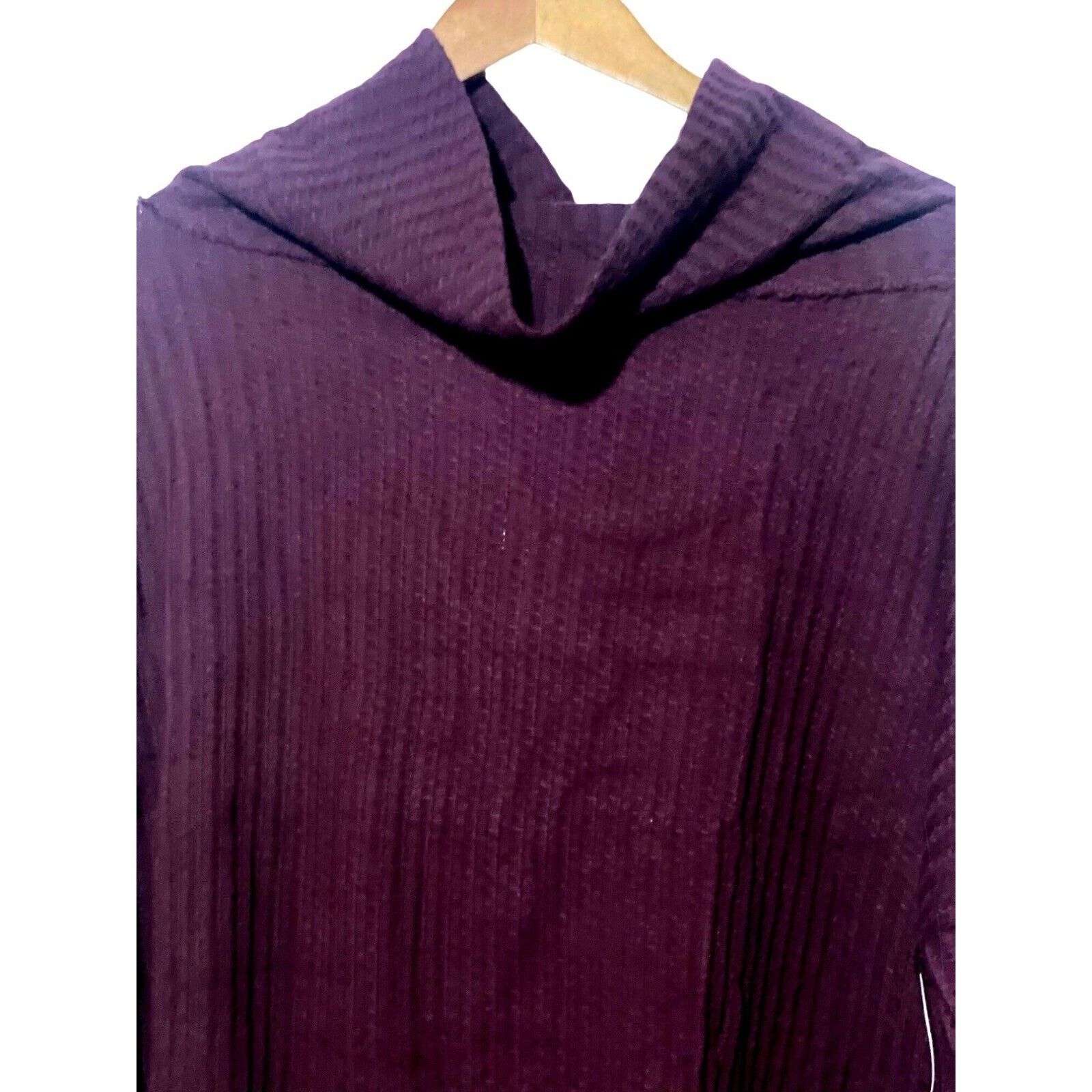 Free People Free People Shirt Womens S NWT Juicy Cowl Neck Split Back Size S / US 4 / IT 40 - 3 Thumbnail