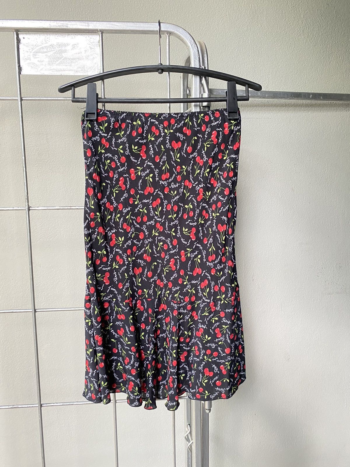Morgan Homme Morgan Y2K cherry printed skirt Size 22" - 10 Thumbnail