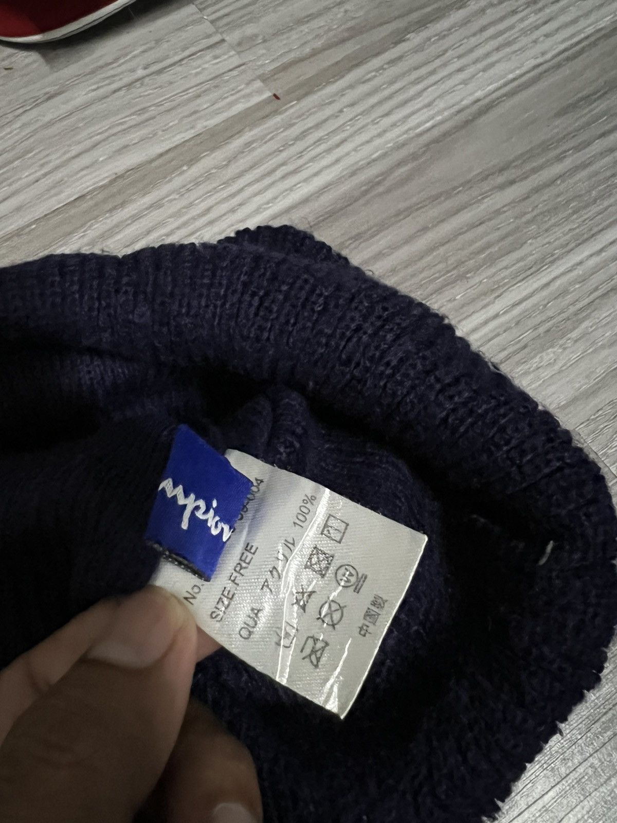 Champion Champion Spell Out Beanie Hat Size ONE SIZE - 7 Thumbnail