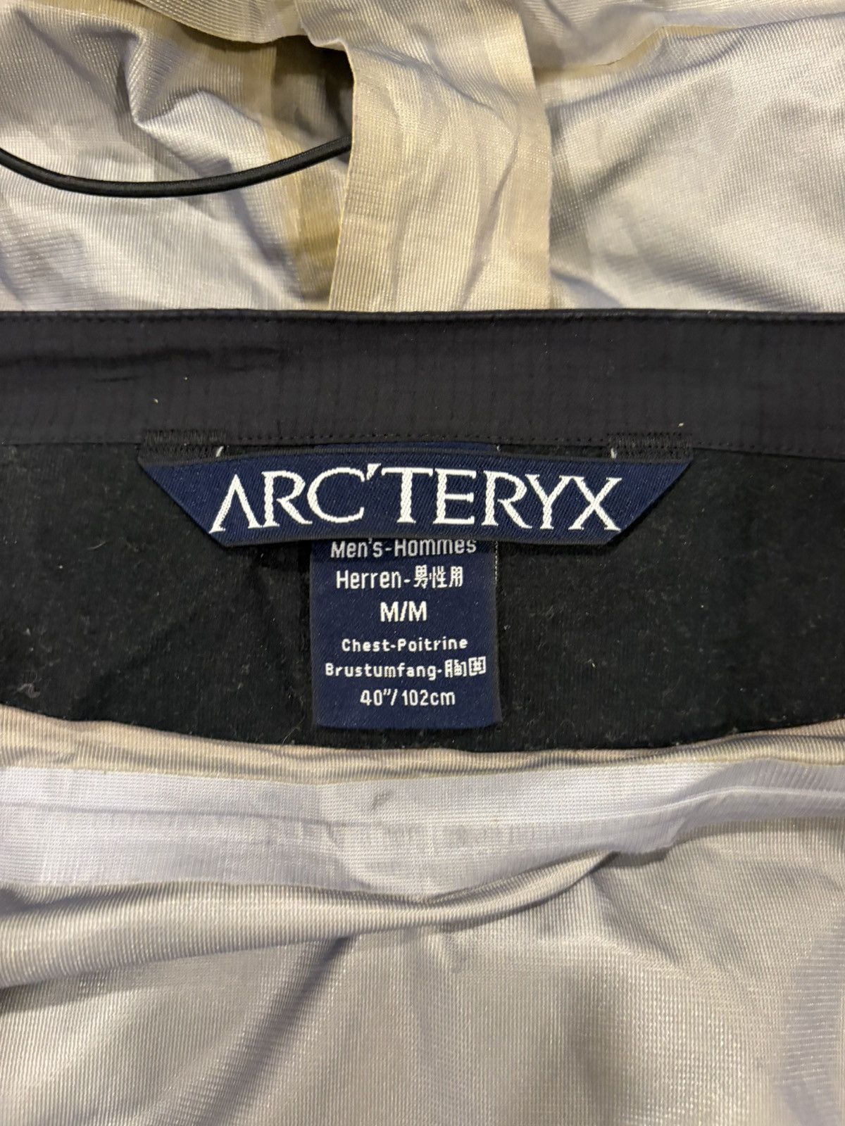 Arc'teryx Vintage ARC’TERYX Beta AR Black Size US M / EU 48-50 / 2 - 5 Thumbnail