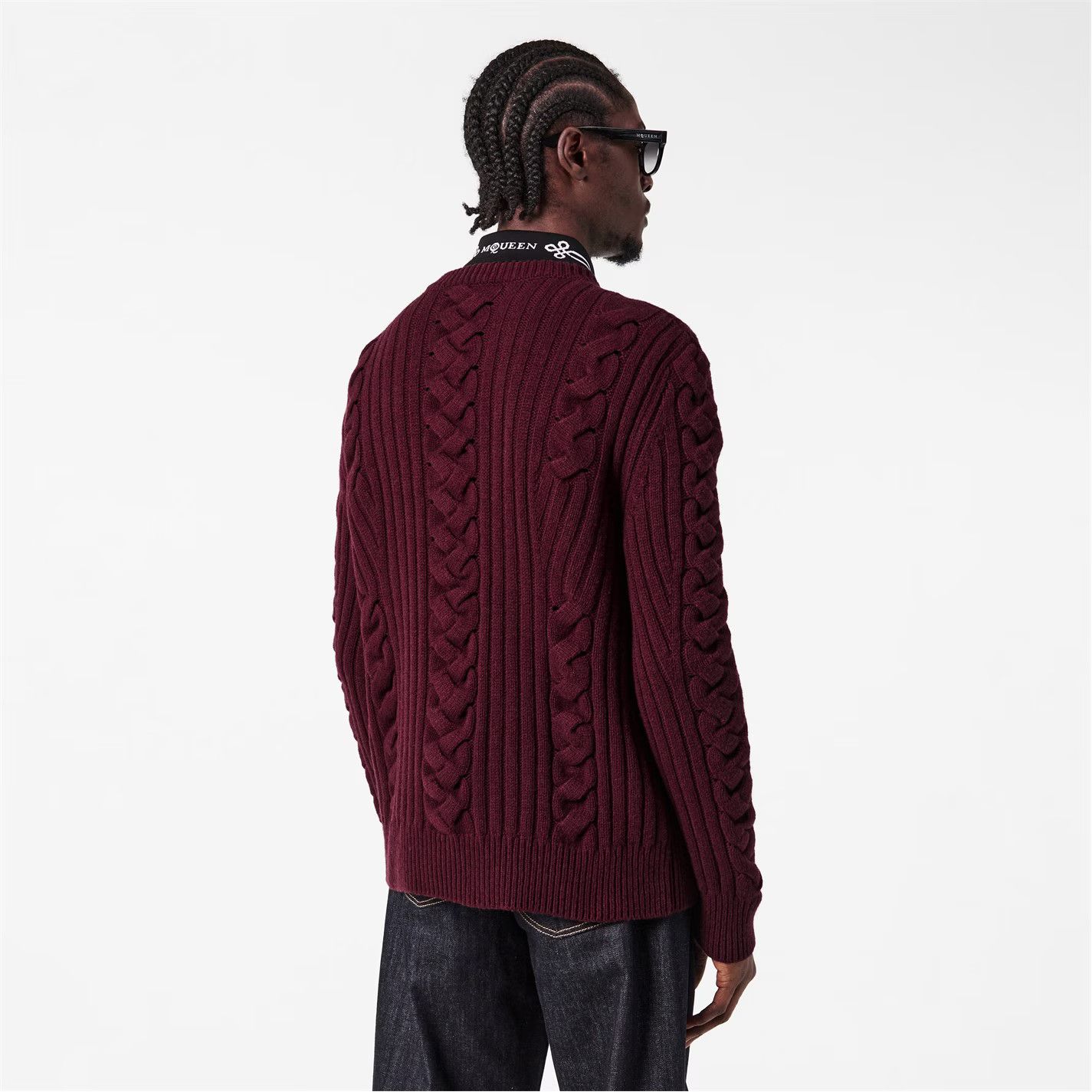 Alexander McQueen o1g2r1mq0326 Alex Cable Knit Structured Fit Crew Neck Jumper Size US S / EU 44-46 / 1 - 4 Thumbnail
